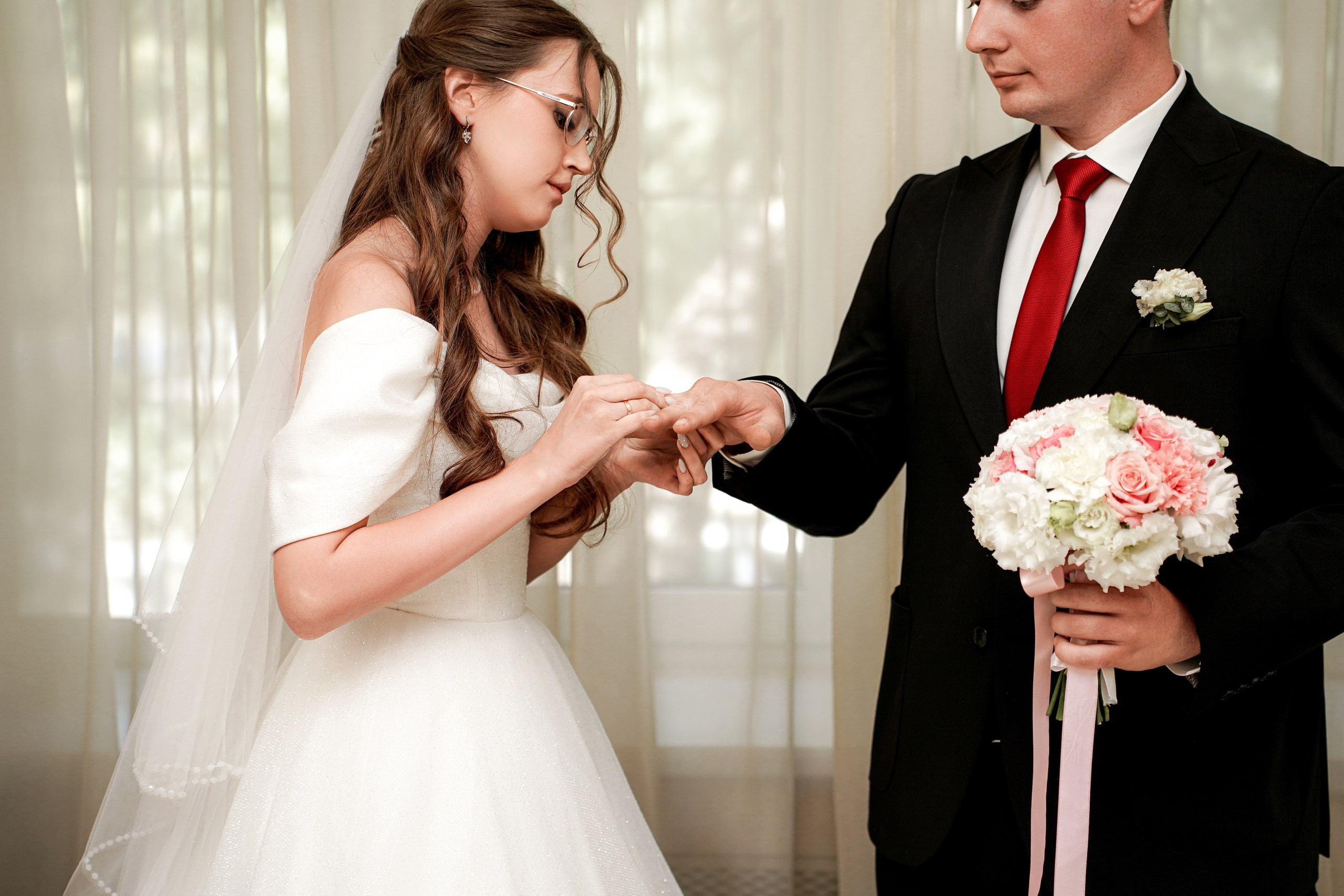 Свадьба «Полный день. Premium». Даниил и Алёна. Фотосессия в Ростове-на-Дону. Свадебный фотограф в Ростове-на-Дону. Таинство Крещения и Венчания, семейные фотосессии. Алёна Чёботова