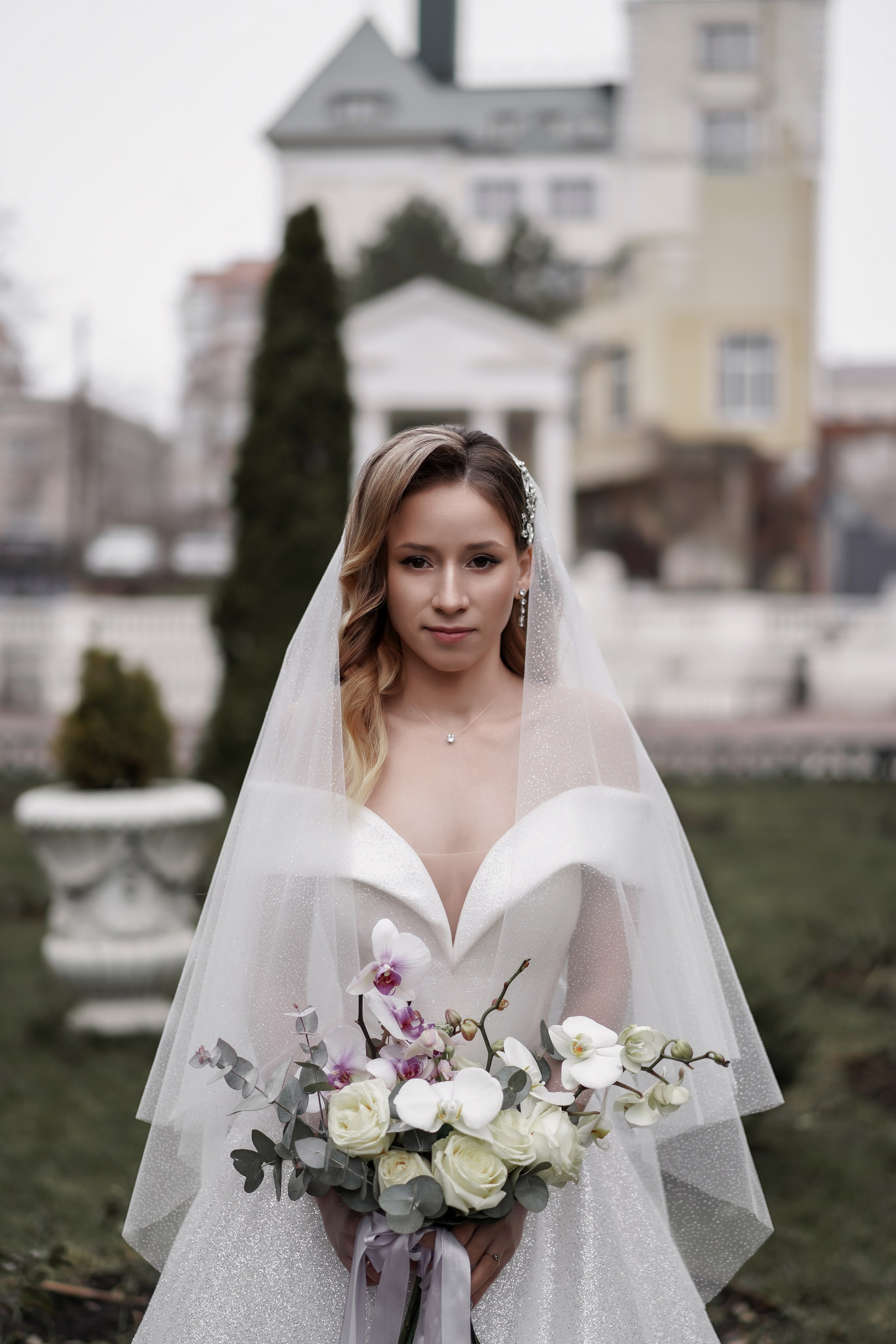 Свадебная фотосессия Сергея и Кристины в парке Максима Горького в Ростове-на-Дону. Свадебный фотограф в Ростове-на-Дону. Таинство Крещения и Венчания, семейные фотосессии. Алёна Чёботова