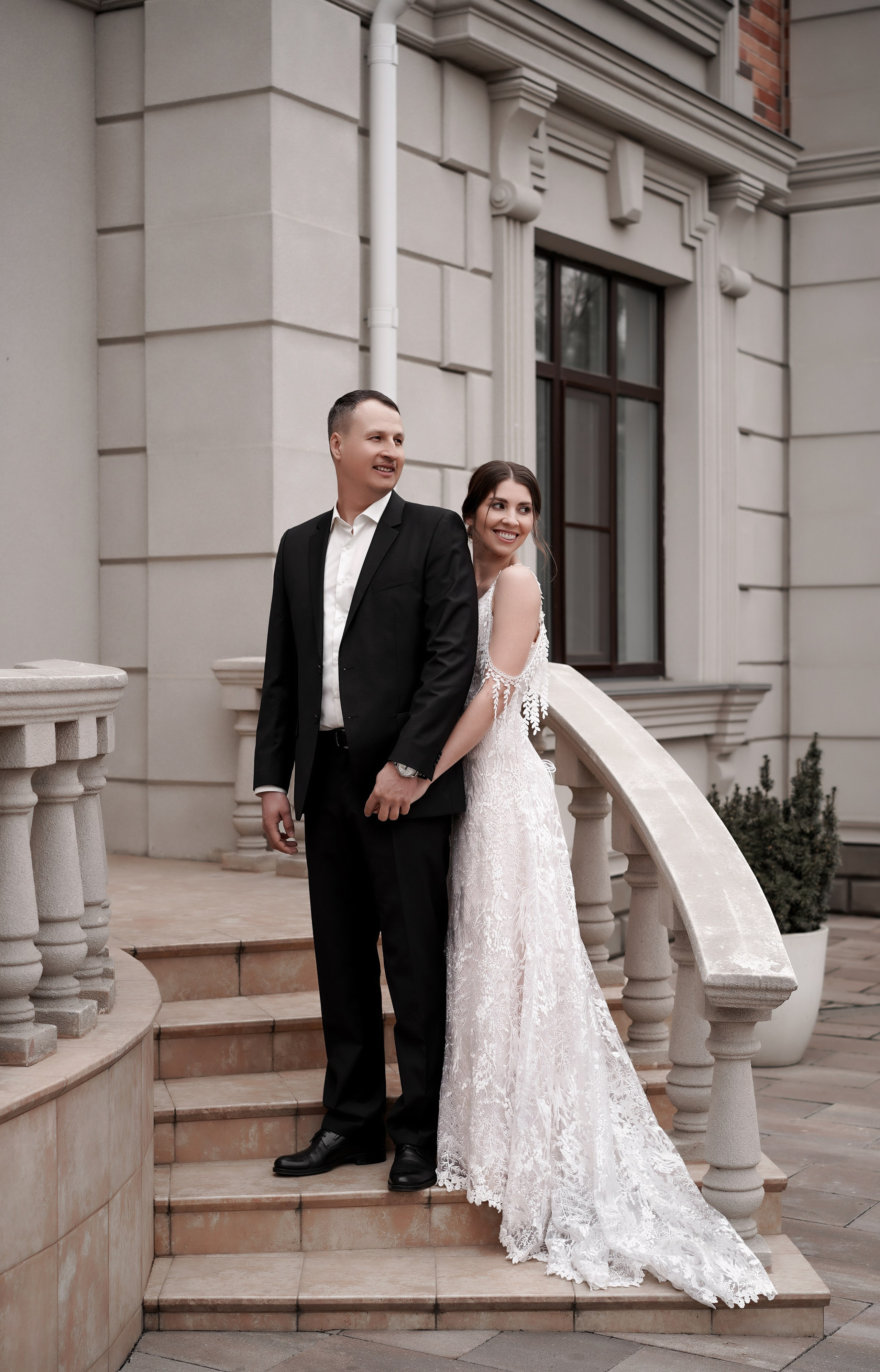 Свадебная фотосессия в Графском парке. Ростов-на-Дону. Свадебный фотограф в Ростове-на-Дону. Таинство Крещения и Венчания, семейные фотосессии. Алёна Чёботова