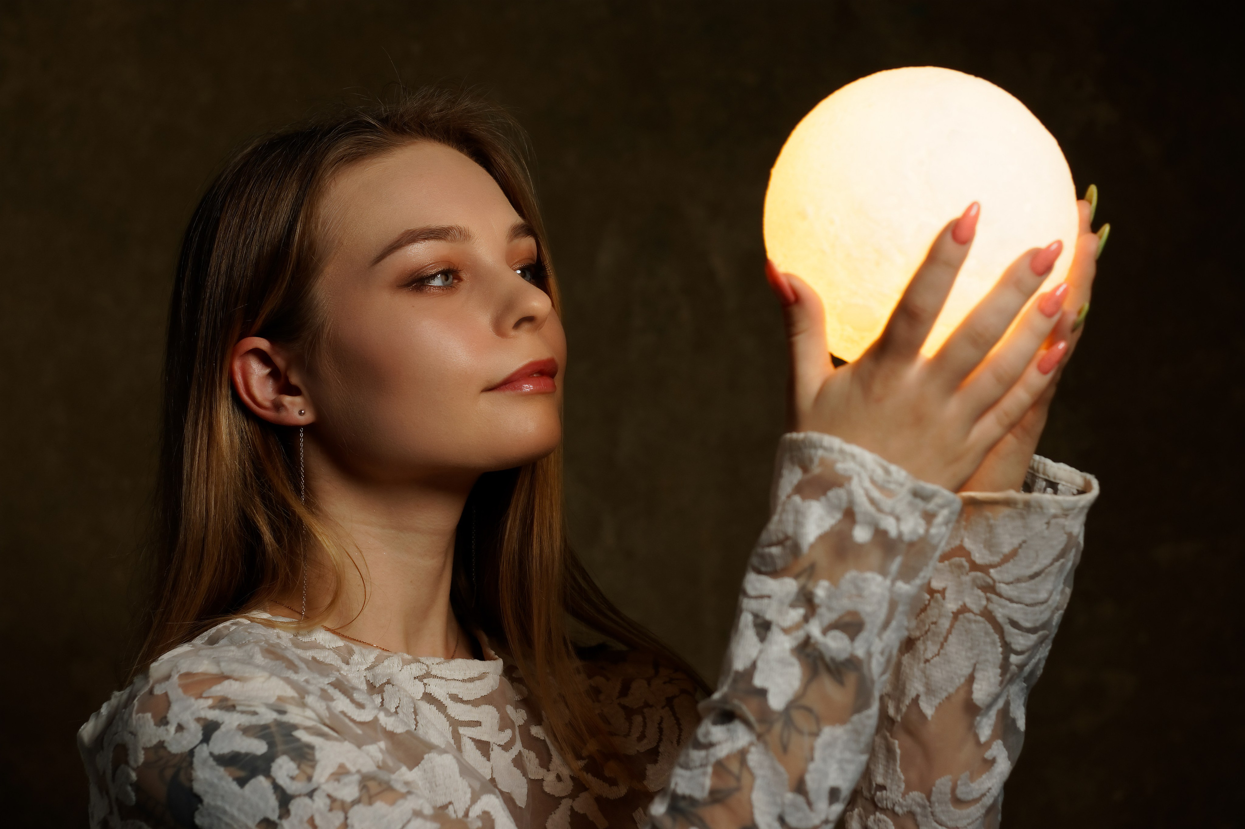 ЖЕНСКИЙ ПОРТРЕТ. Фотограф Владимир Роля