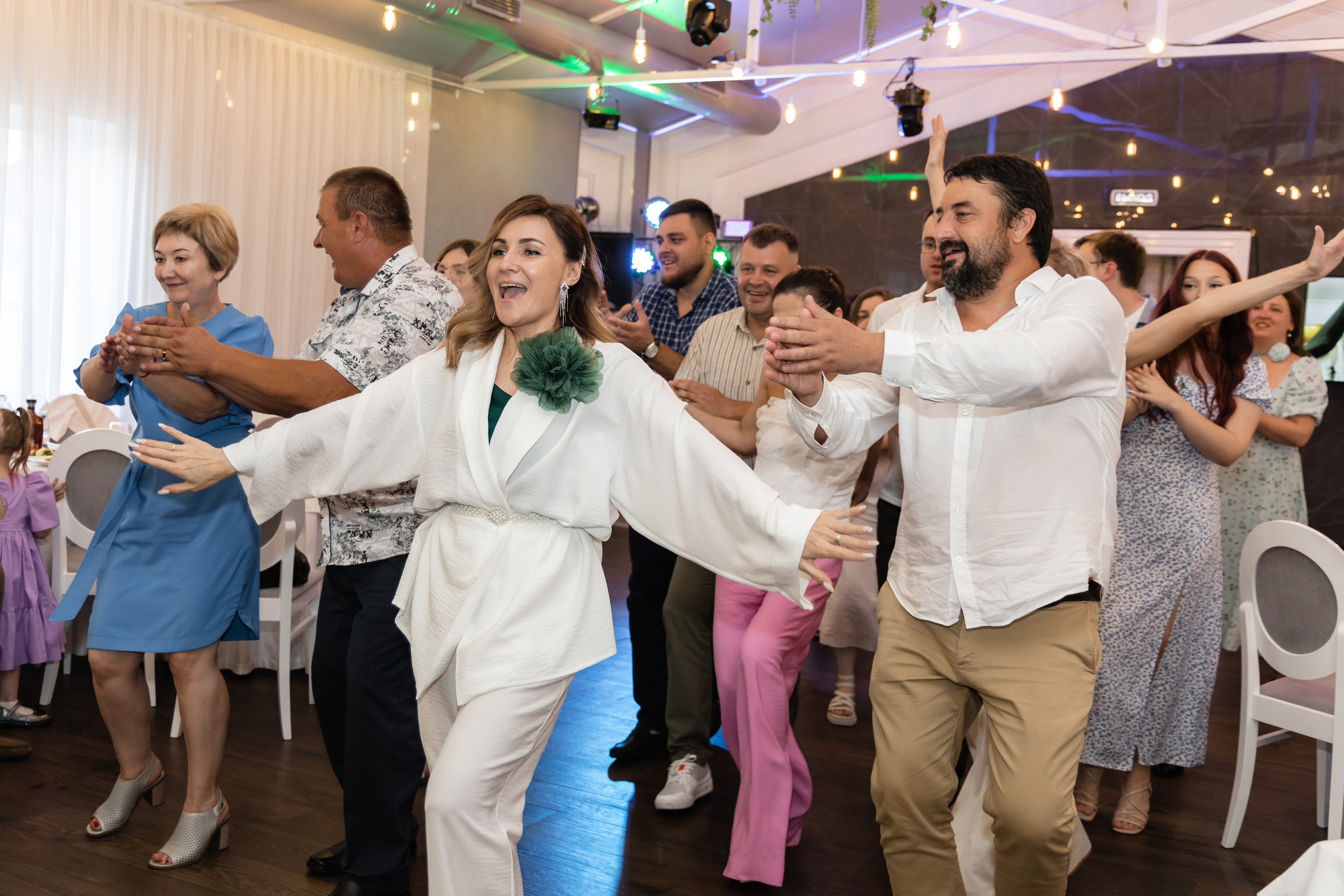 Алёна и Денис (полный день). Фотограф в Барнауле Юлия Садвокасова