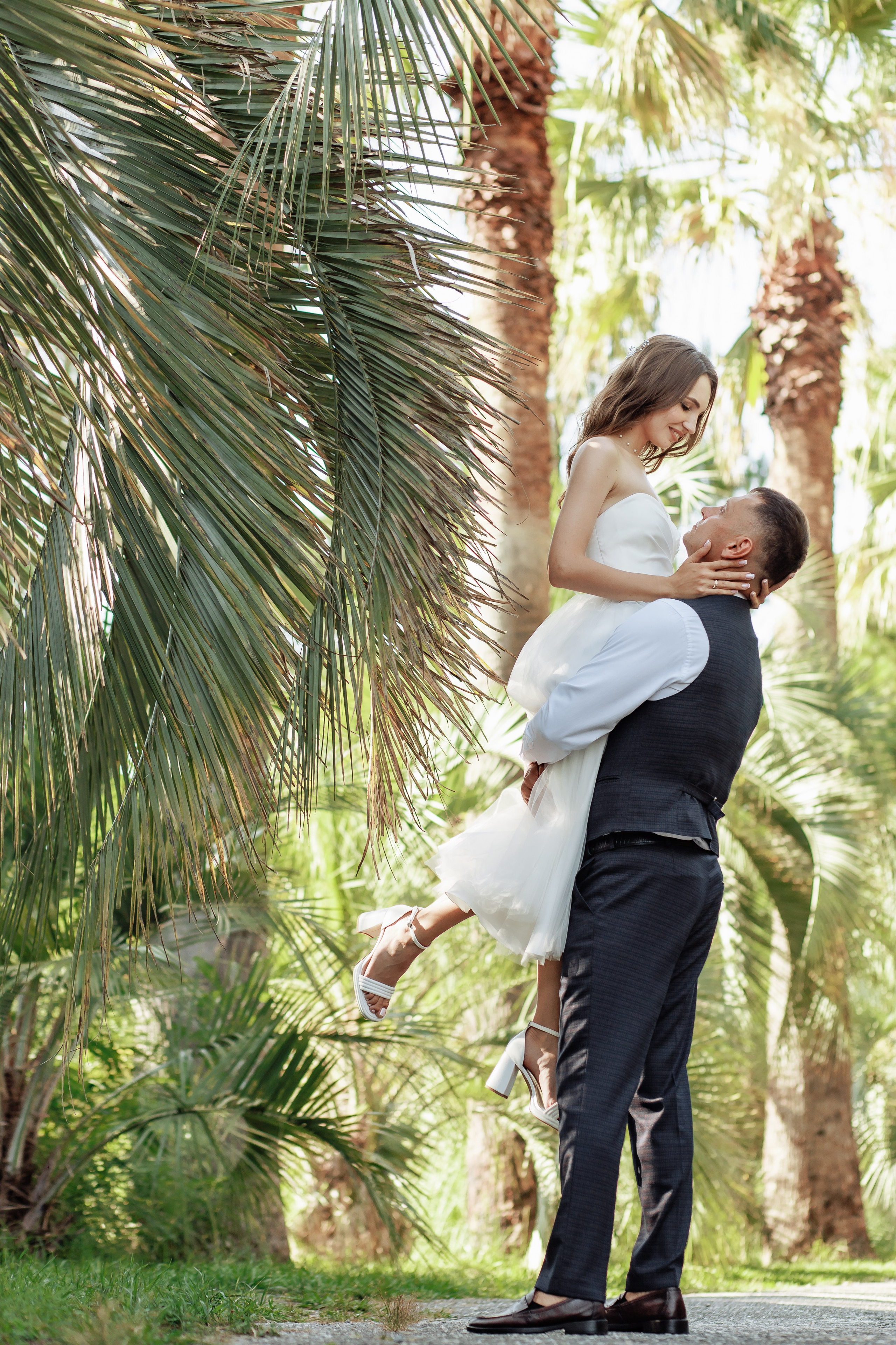 Роскошная фотосессия в Сочи на яхте. Свадебный фотограф в Абхазии, Сухум, Гагра, Сочи