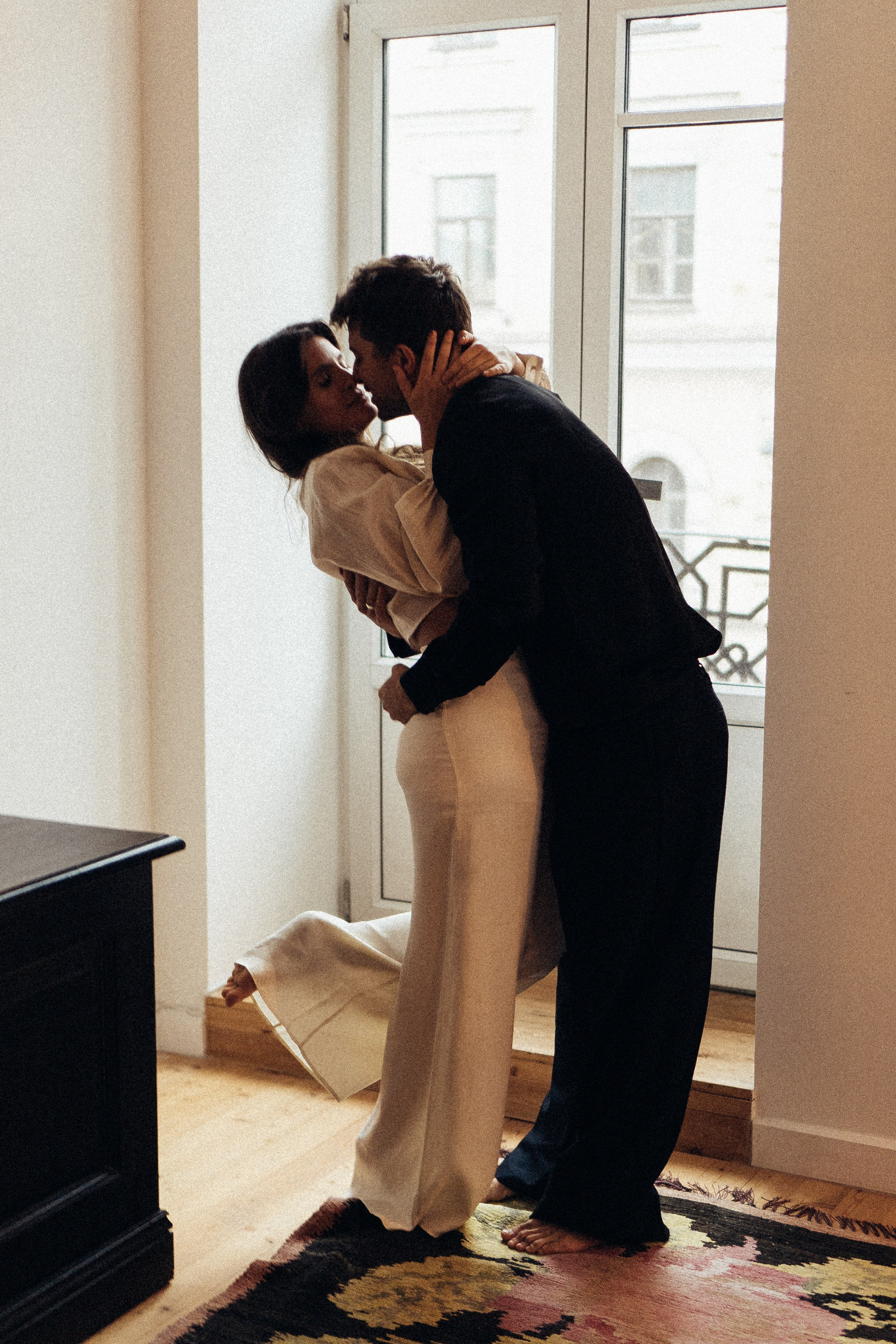 УТРО ЖЕНИХА И НЕВЕСТЫ В ПИТЕРСКОЙ КВАРТИРЕ И СЬЕМКА С СВАДЕБНЫХ ОБРАЗАХ. Профессиональный фотограф, Санкт-Петербург — Виктория Богомолова