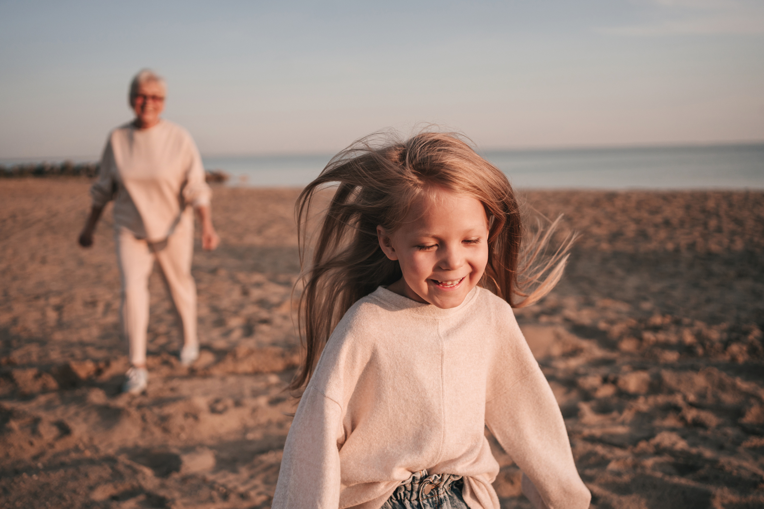 Семейная фотосессия на море осенью, Новосибирск. Семейный фотограф, фотосессия беременности в Новосибирске Кристина Киб