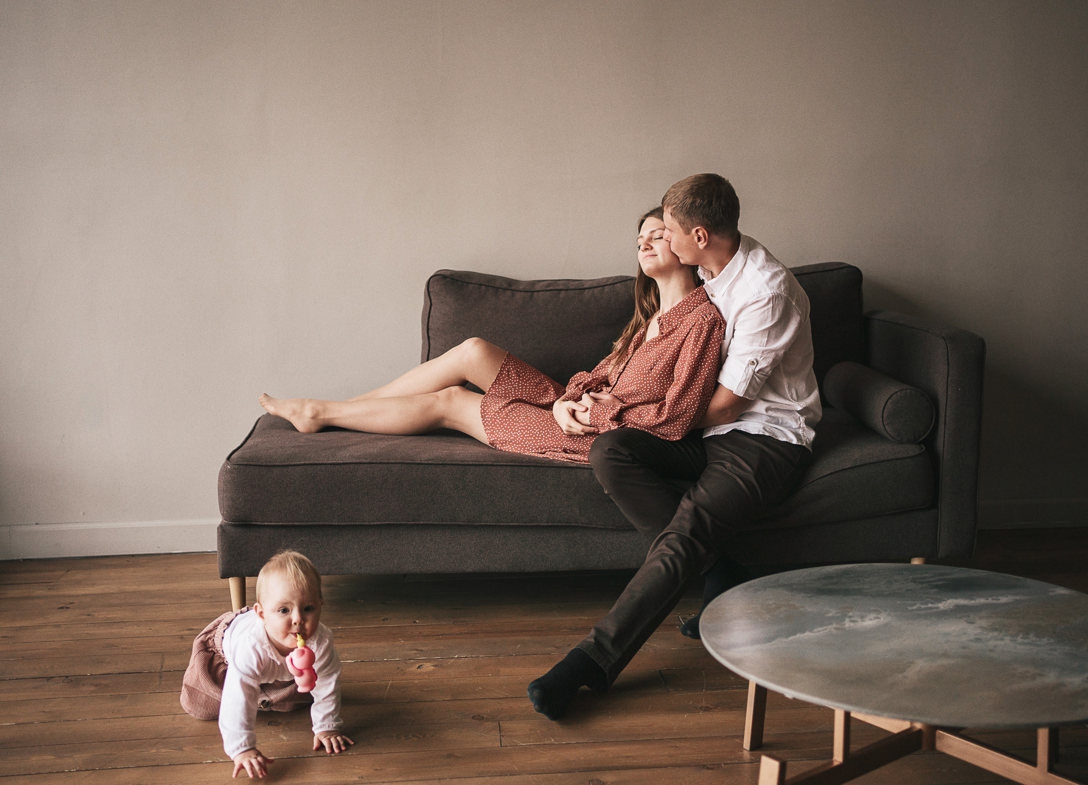 Дима, Лера и Эмилия, фотосессия в Новосибирске. Семейный фотограф, фотосессия беременности в Новосибирске Кристина Киб