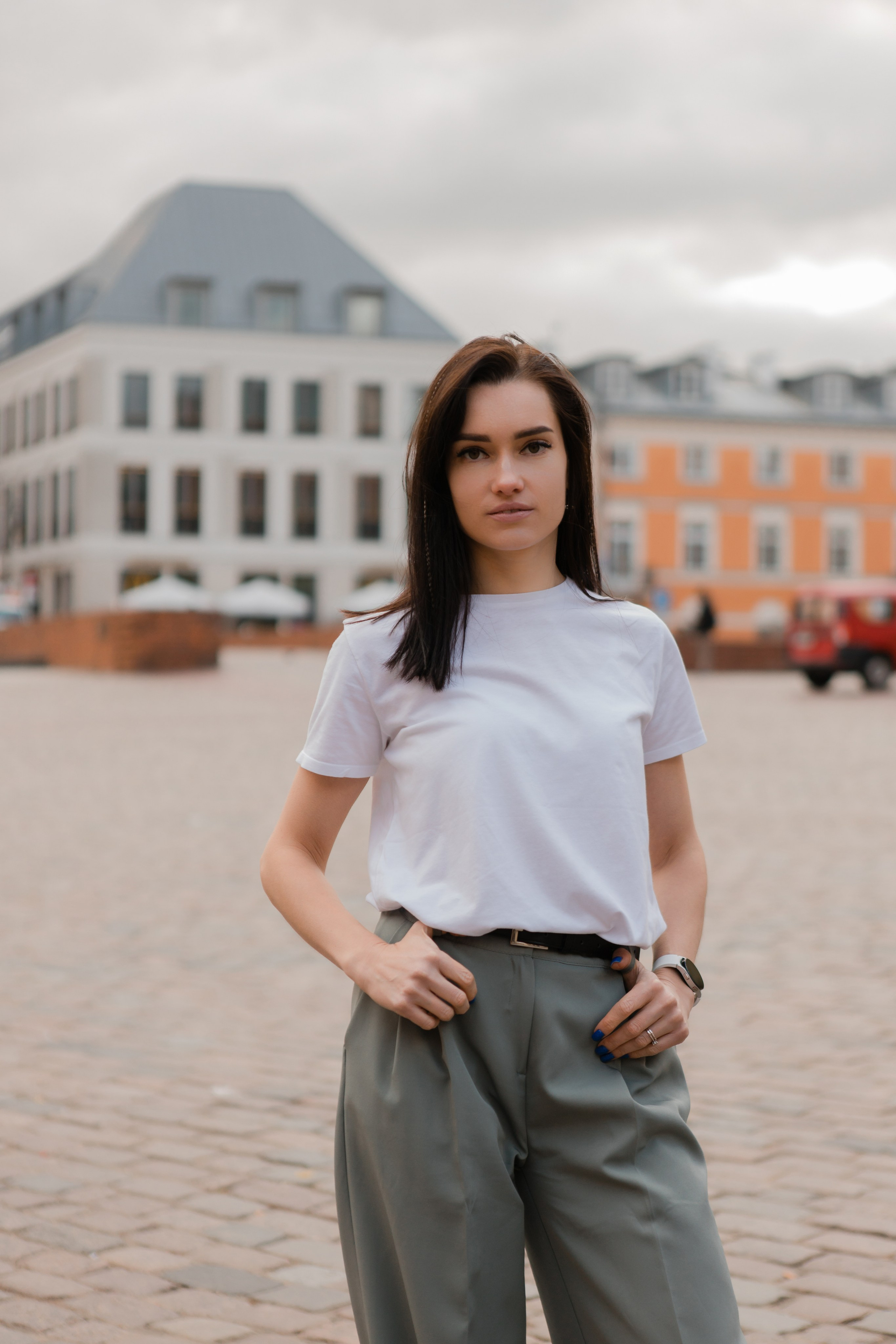 Портретная фотосъемка Александры. Видеосъемка и фотосъемка свадеб. Фотограф и оператор на свадьбу. Видеосъемка подкастов, собственная видео-фотостудии. Предметная фотосъемка