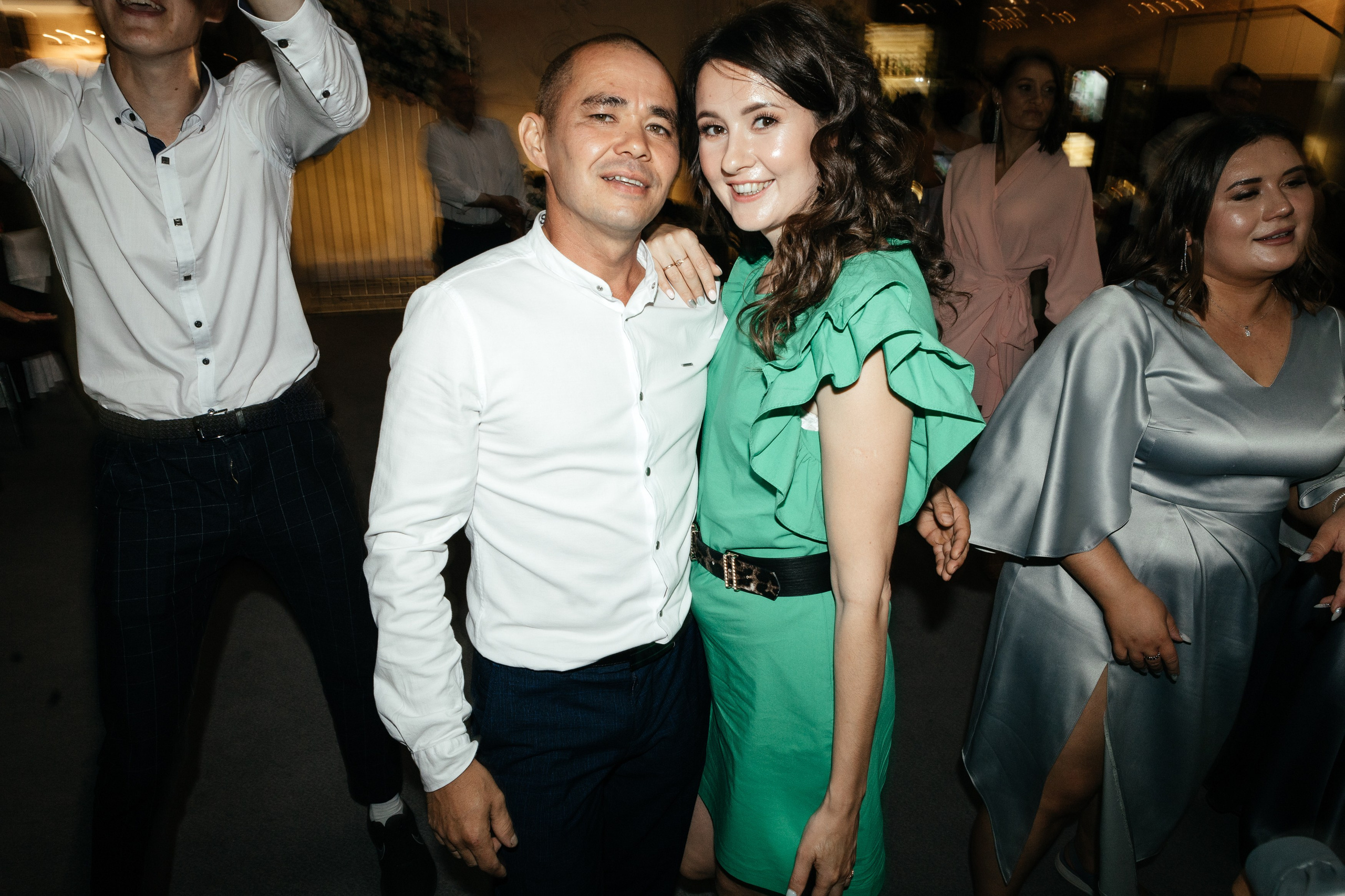 Свадебный фотограф Уфа — Руслан ГабдлисламовЖивые эмоции, красивые кадры, воспоминания на всю жизнь.Работаю по всей Республике Башкортоста. Свадебный фотограф Уфа Руслан Габдлисламов