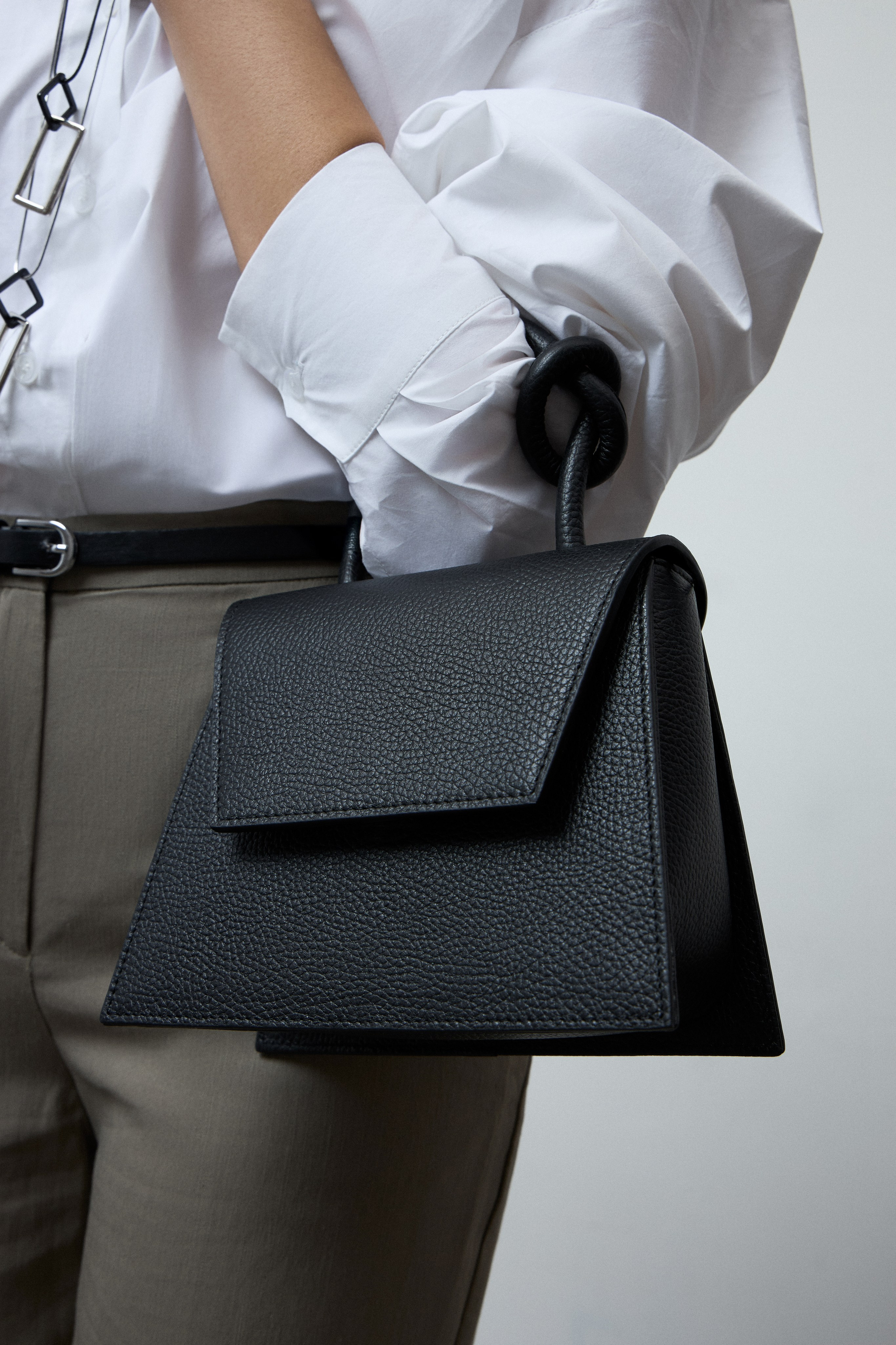 LOOKBOOK | BAGS. Главная