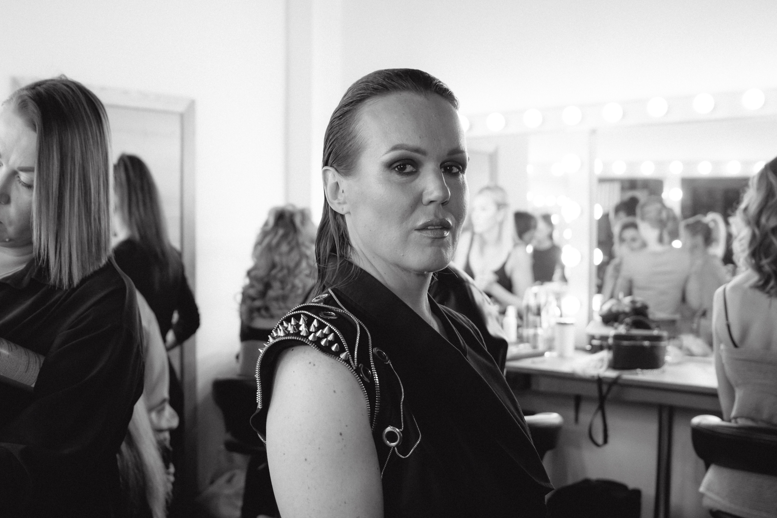 Фэшн-съёмка участниц Миссис Бизнес Гатчина 2023. Портретный фотограф в Санкт-Петербурге Дмитриева Наталия