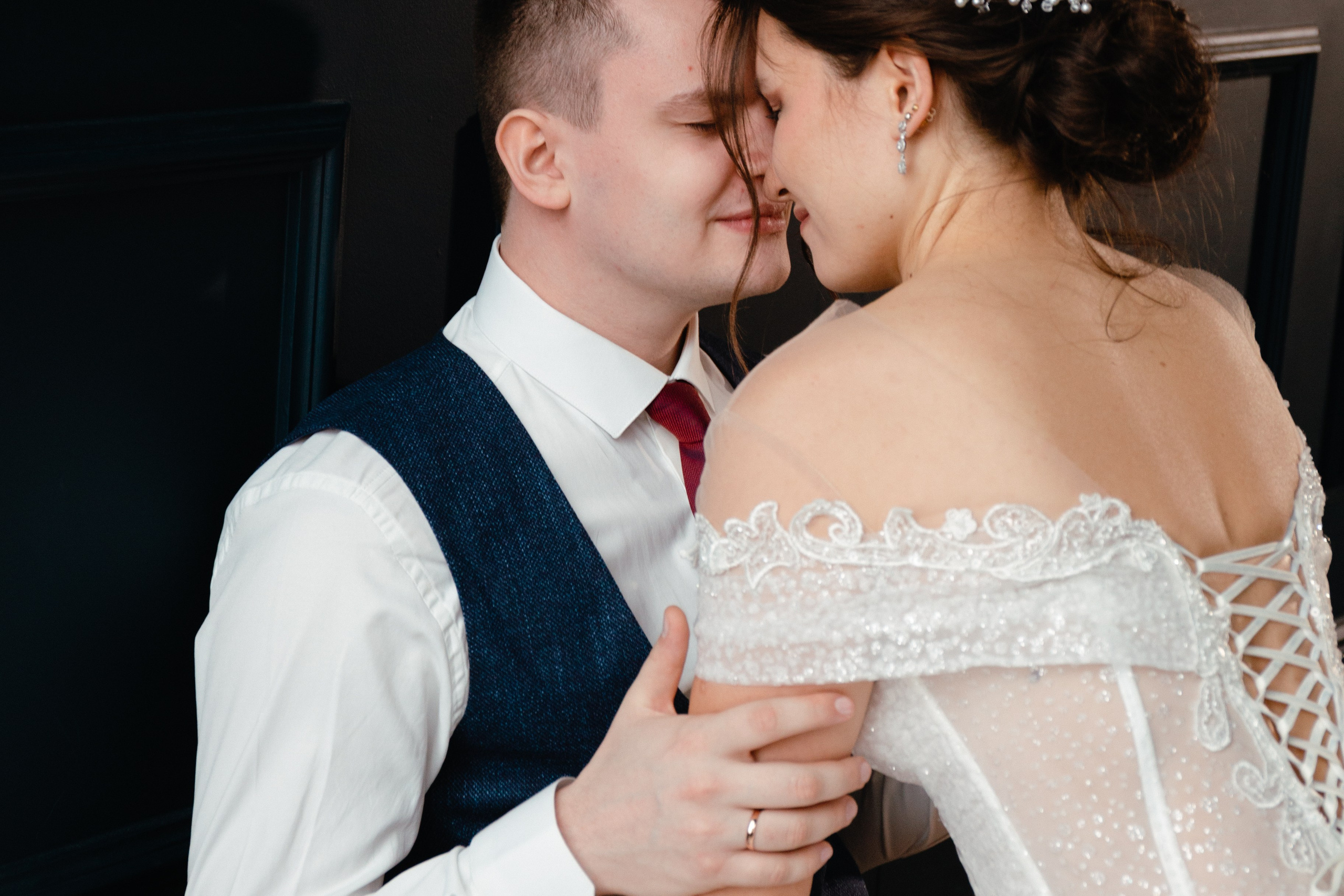 Александра и Вадим. Свадебный и портретный фотограф в Новосибирске Любовь Исакова