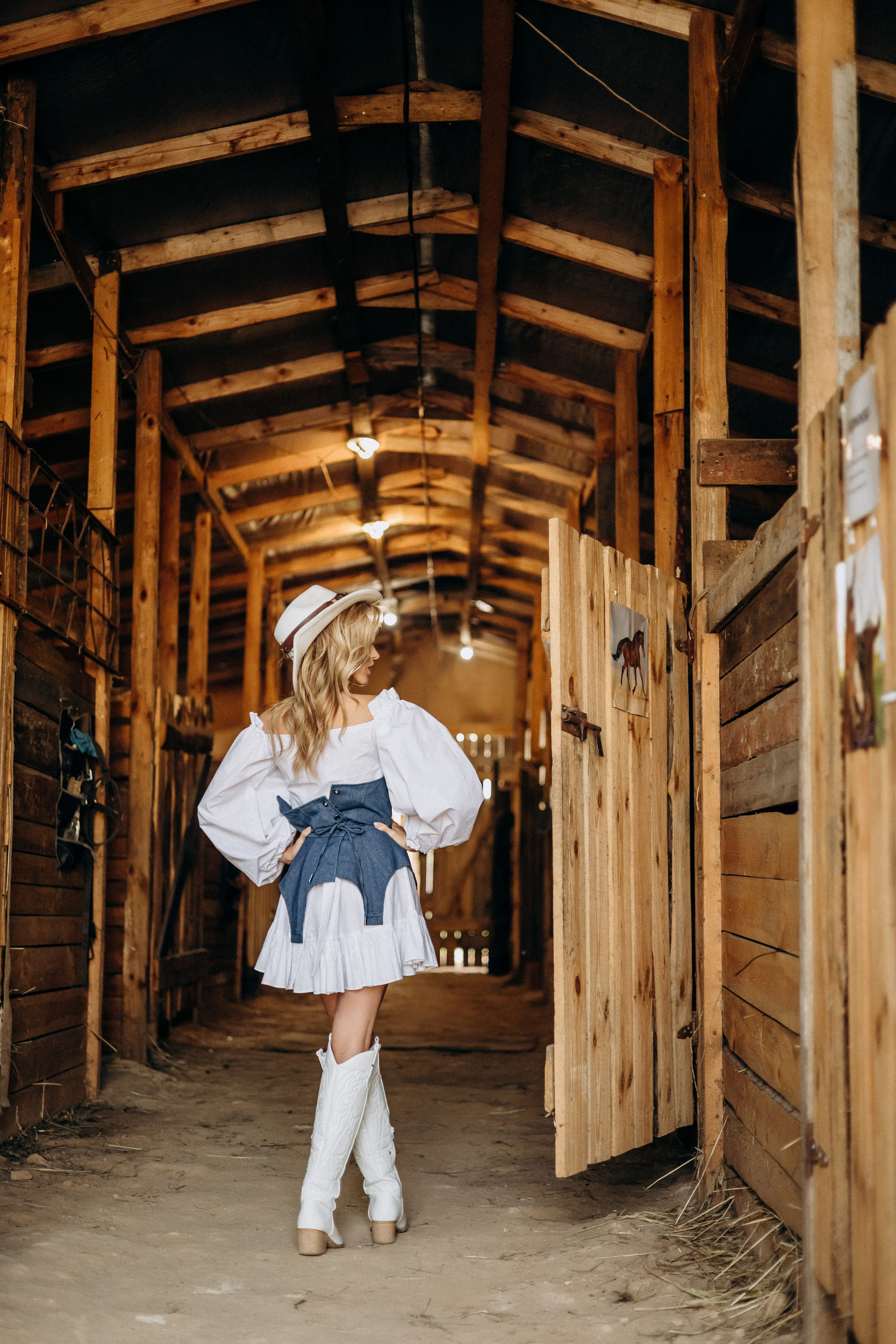 Фотоистория в конюшне. Портретный и семейный фотограф в Воронеже Ксения Ремизова