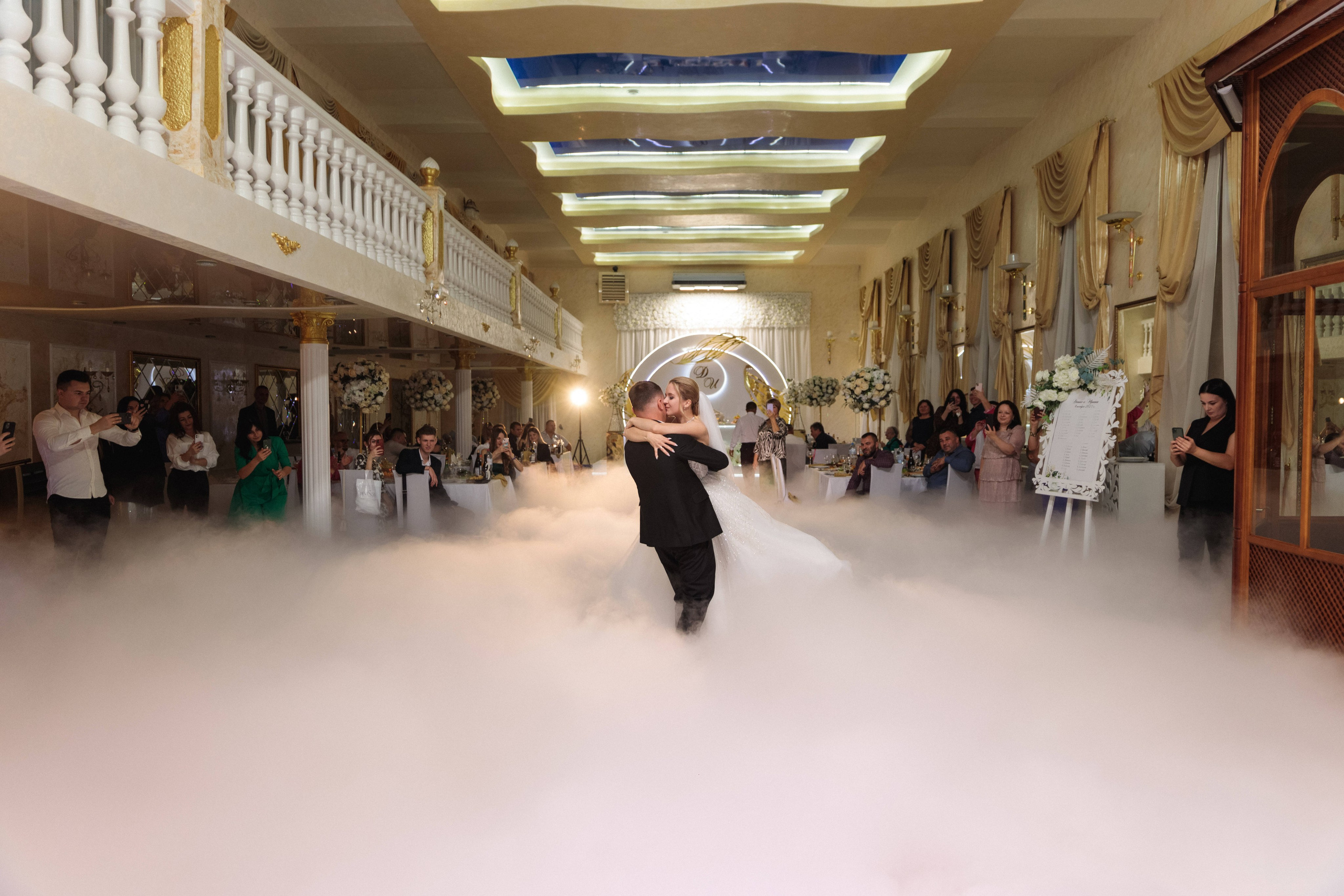 Ирина и Денис. Свадебный фотограф Мироманов Николай в Крыму