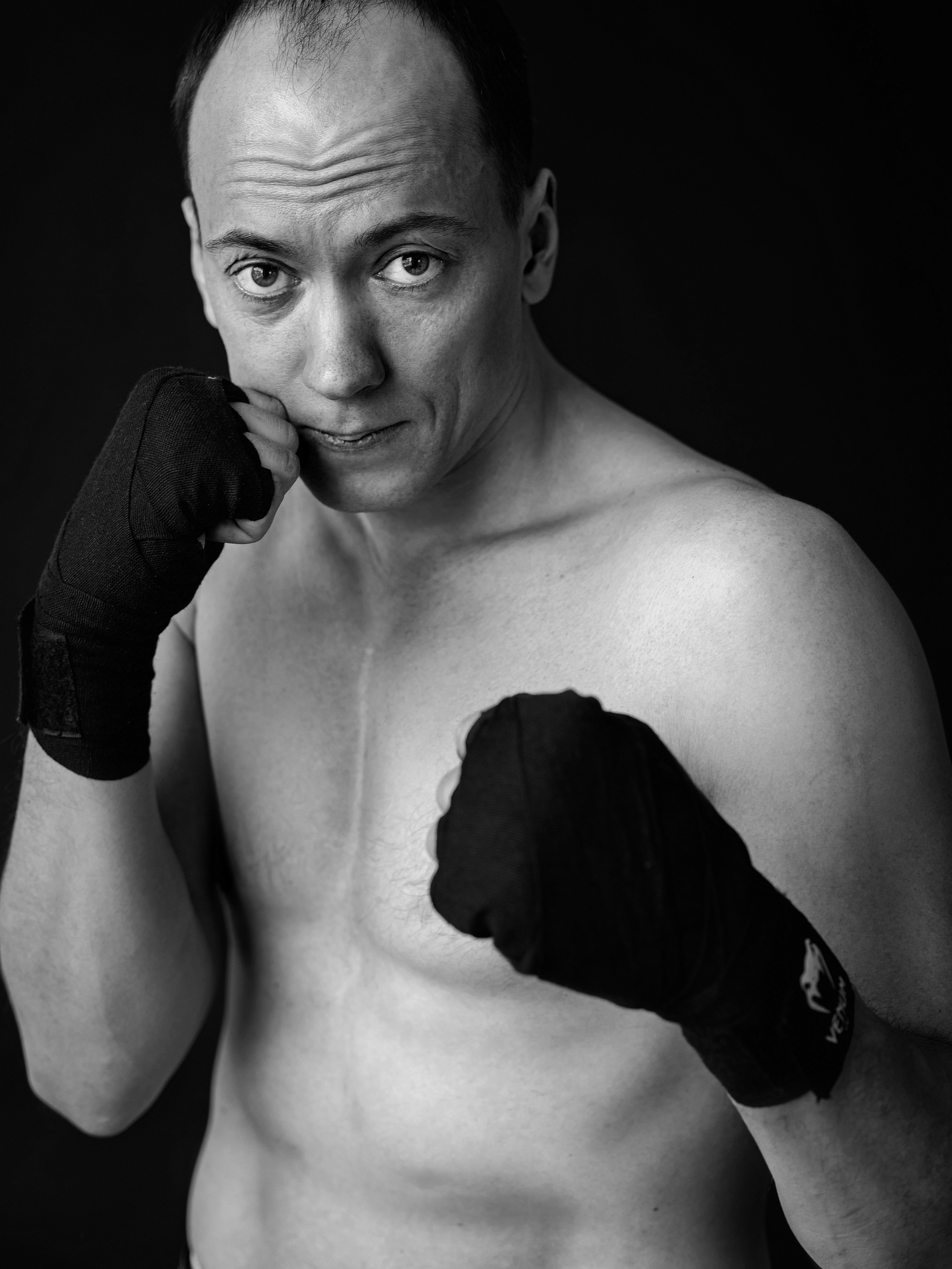 Николай. Фотограф Челябинск Эвелина Ганага, съемка для бизнеса и маркетплейсов