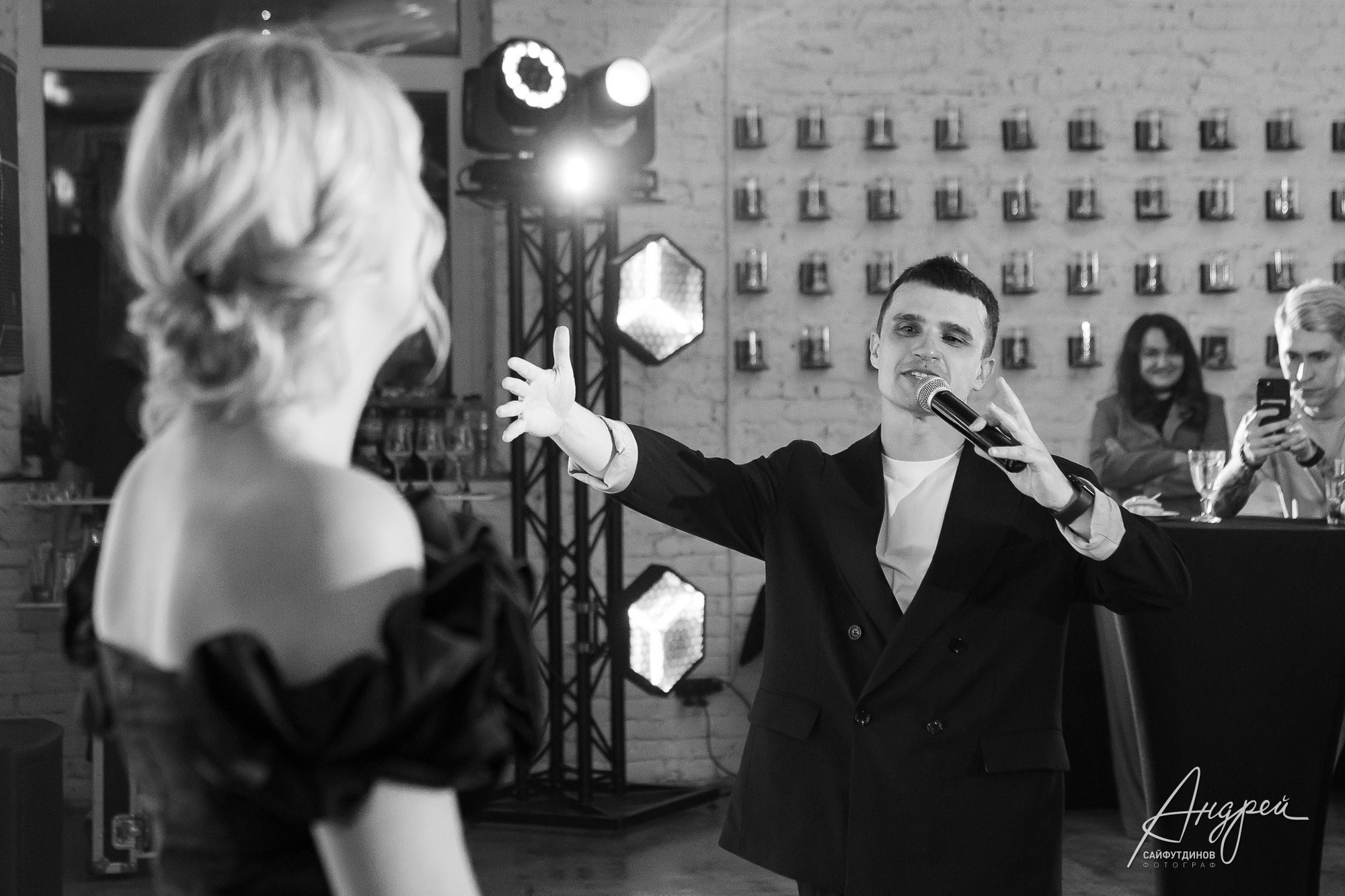 Репортажная фотография дня рождения. Свадебный и семейный фотограф в Ростове-на-Дону. Андрей Сайфутдинов