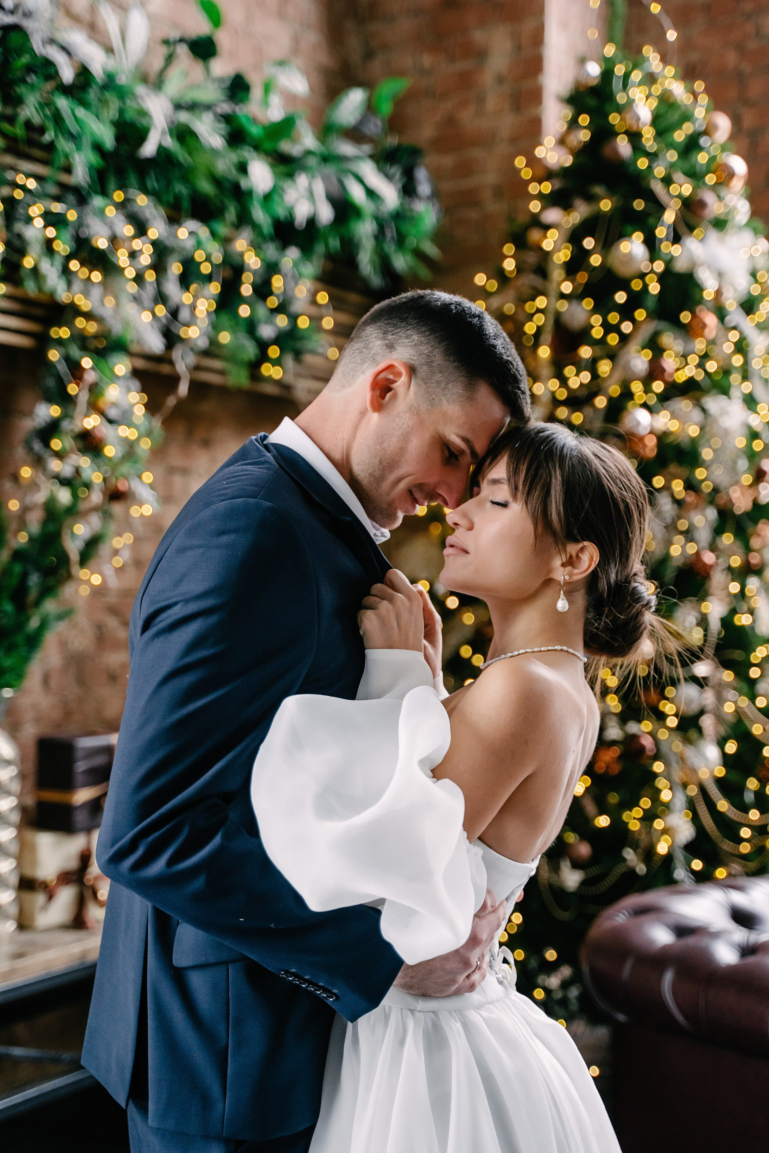 Свадебная фотосессия молодоженов в студии. Свадебный и семейный фотограф из Воронежа|Москвы Бубнова Екатерина