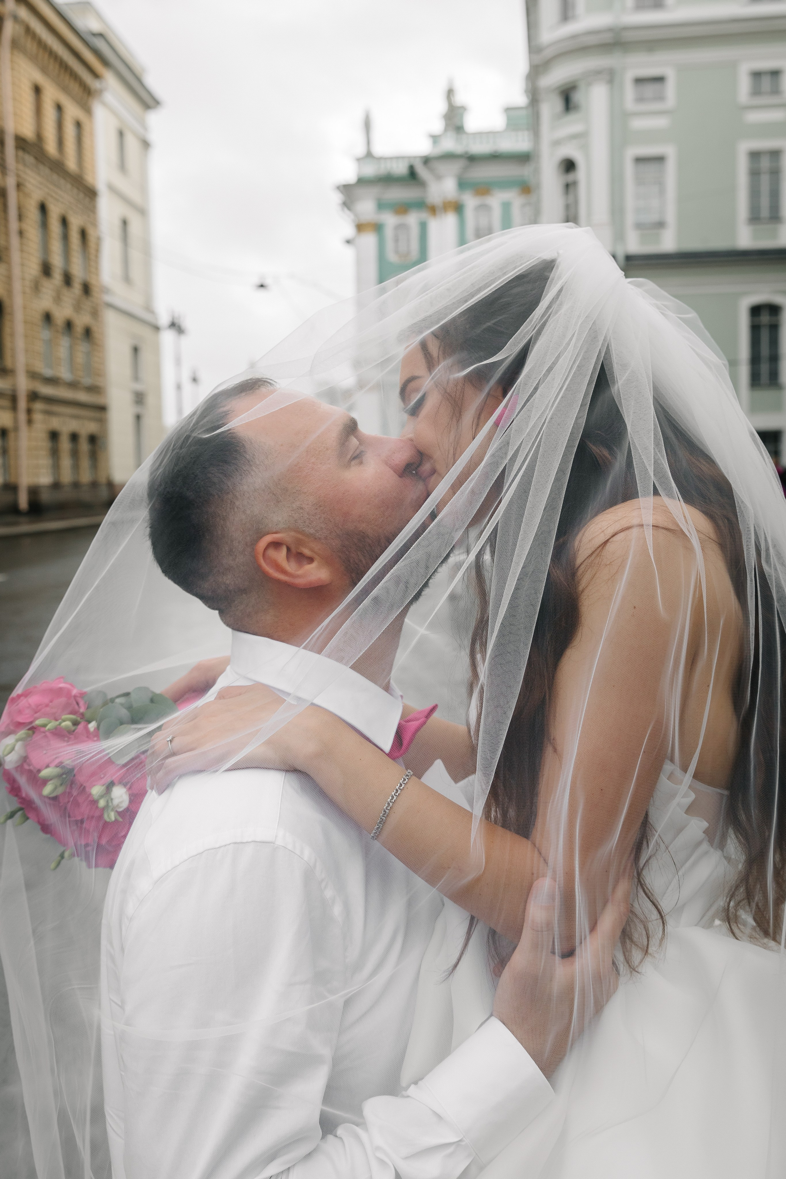 СВАДЕБНЫЕ КАДРЫ. Свадебный фотограф в Санкт-Петербурге Полина Корзухина