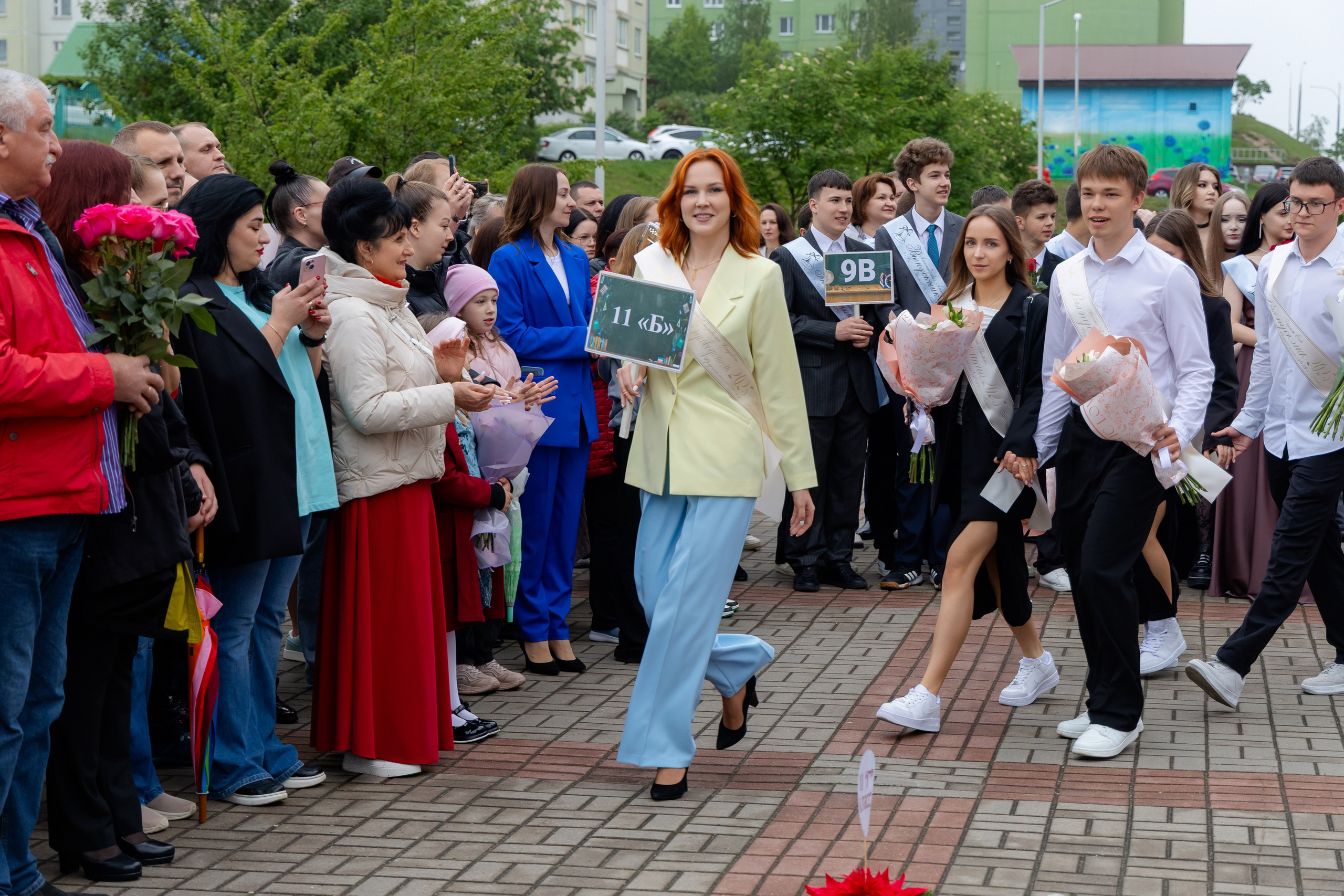 Последний звонок 2025 в Минске. Свадебный фотограф в Минске/Беларуси Сергей Спиридонов