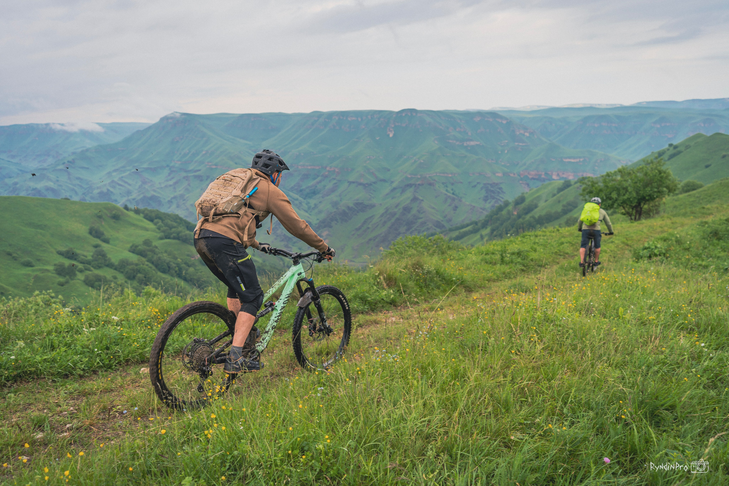 Велотур Худес и плато Канжол 08.06.24 Ковальтур. Репортажный фотограф в Краснодаре Рындин Дмитрий