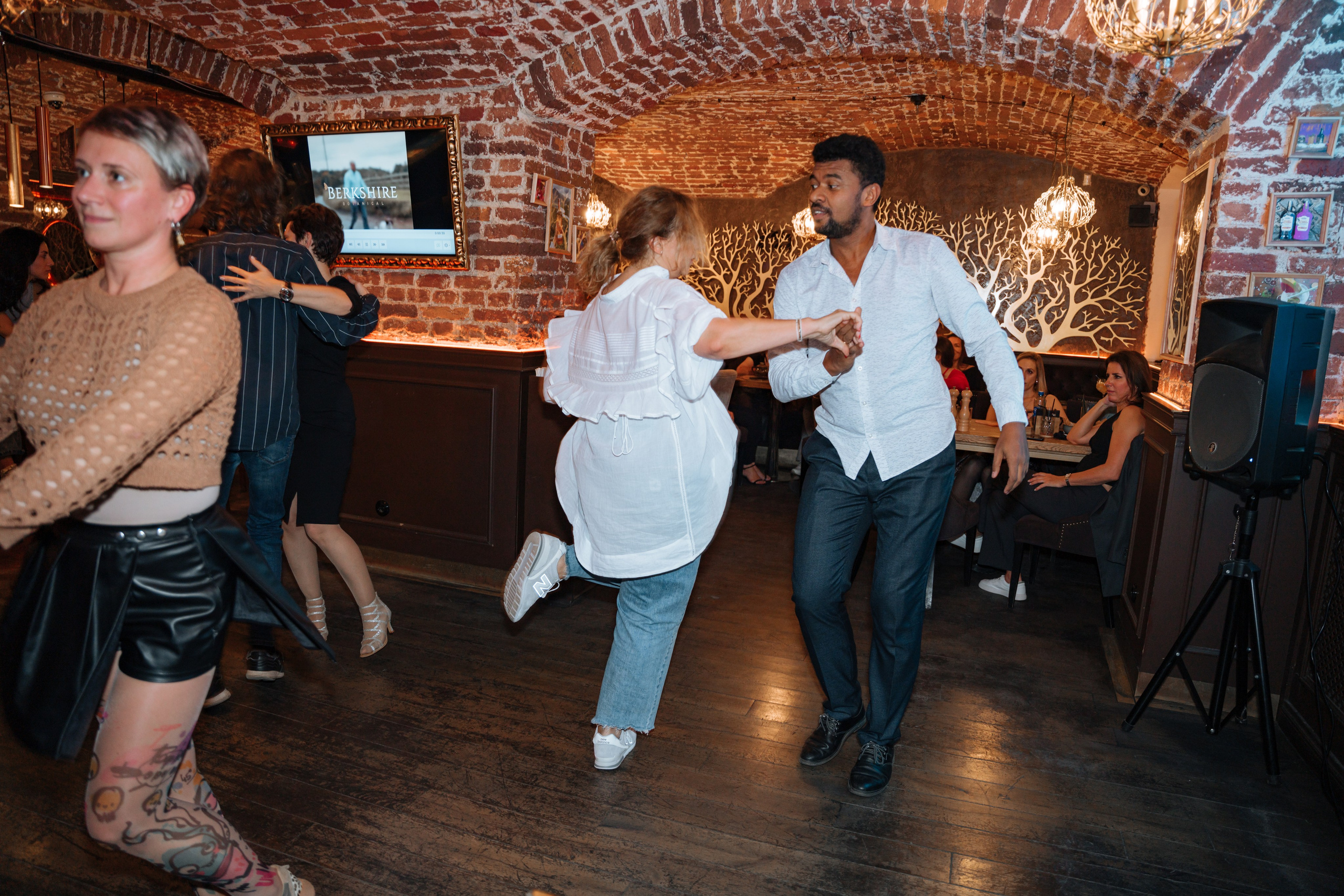 Вечеринка Андрэ, бачата, Джинотека. Портретный фотограф в Санкт-Петербурге Дмитриева Наталия