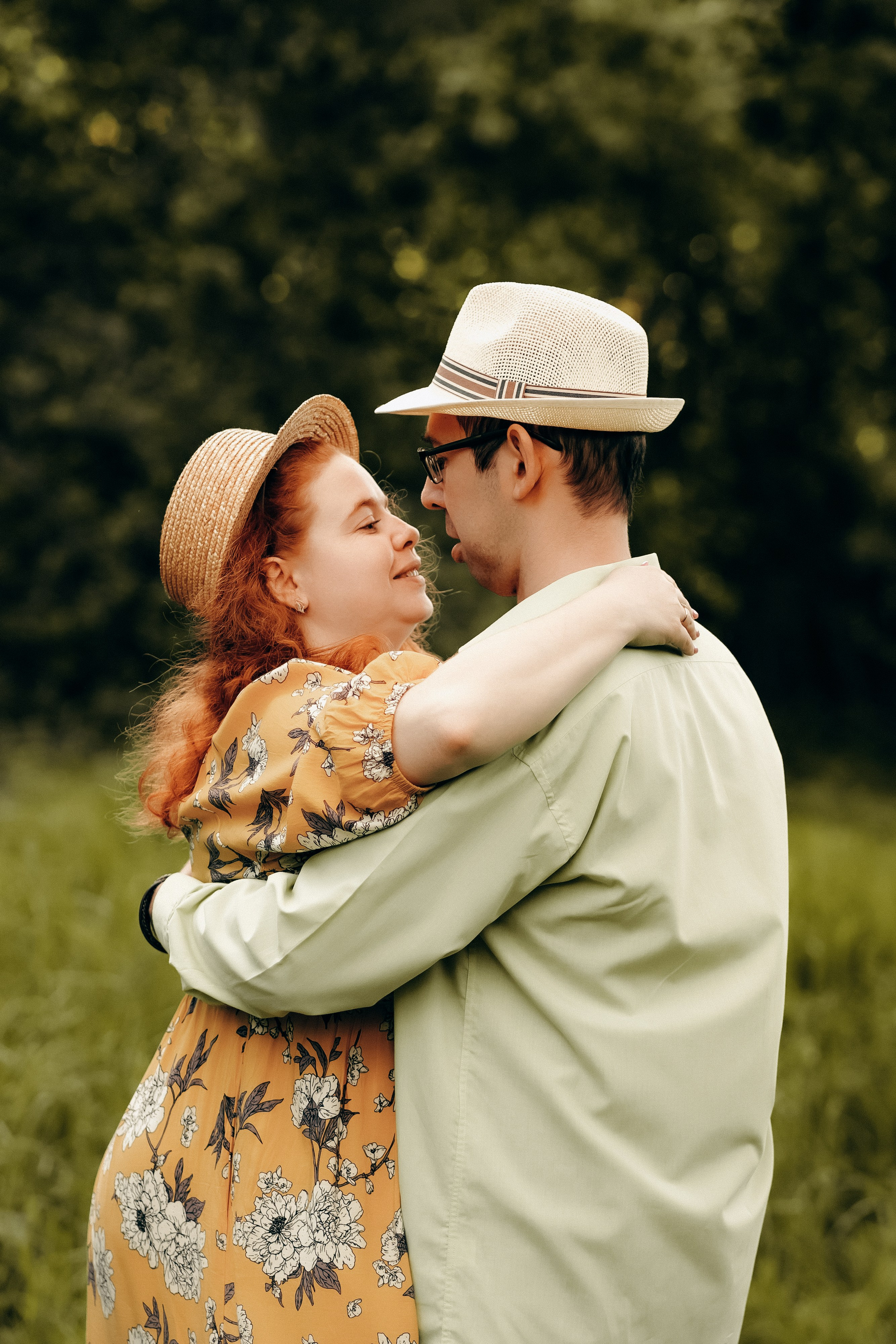 Июньский зной вдвоем. Главная