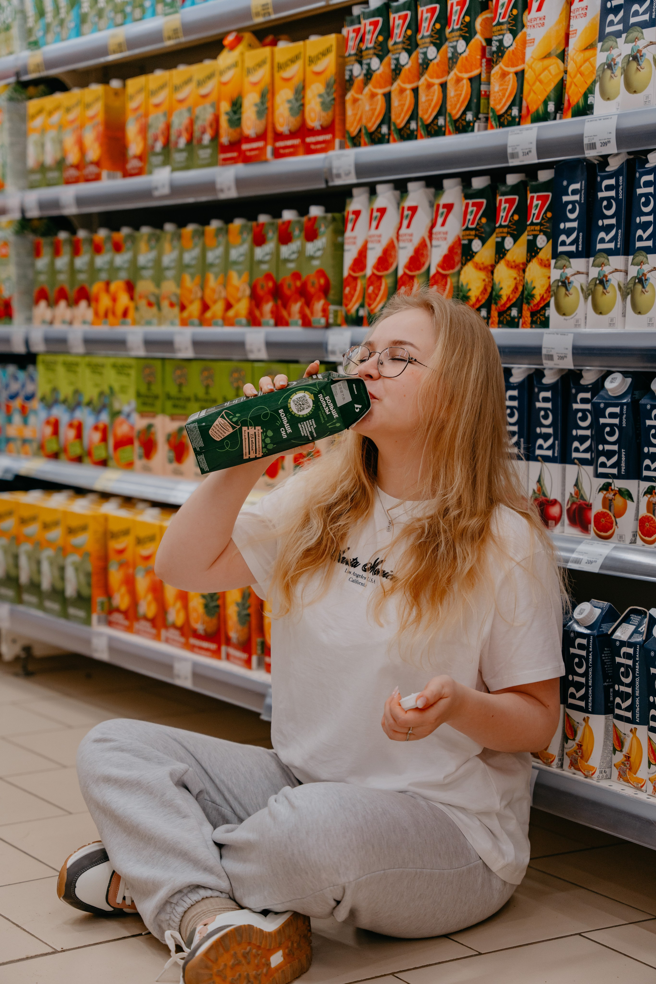 Поехали в ТЦ?