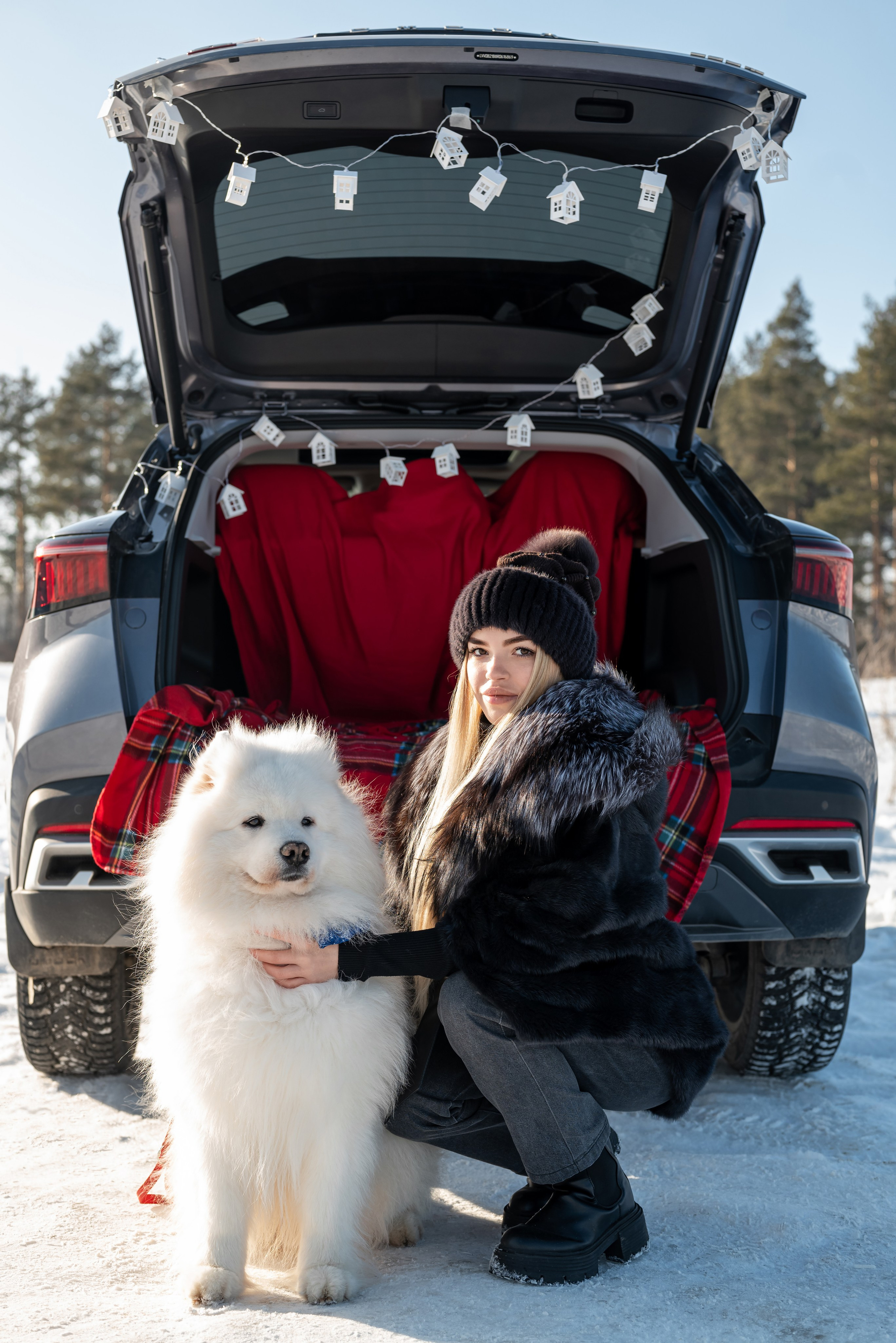 Фотопроект с Платоном и машиной на улице. Фотограф в городе Салават