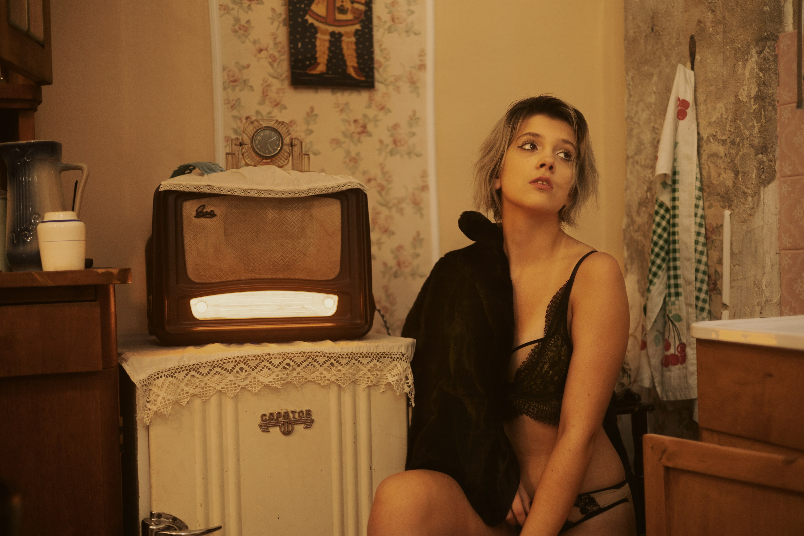 Фотосессия в стиле СССР с ностальгической домашней атмосферой