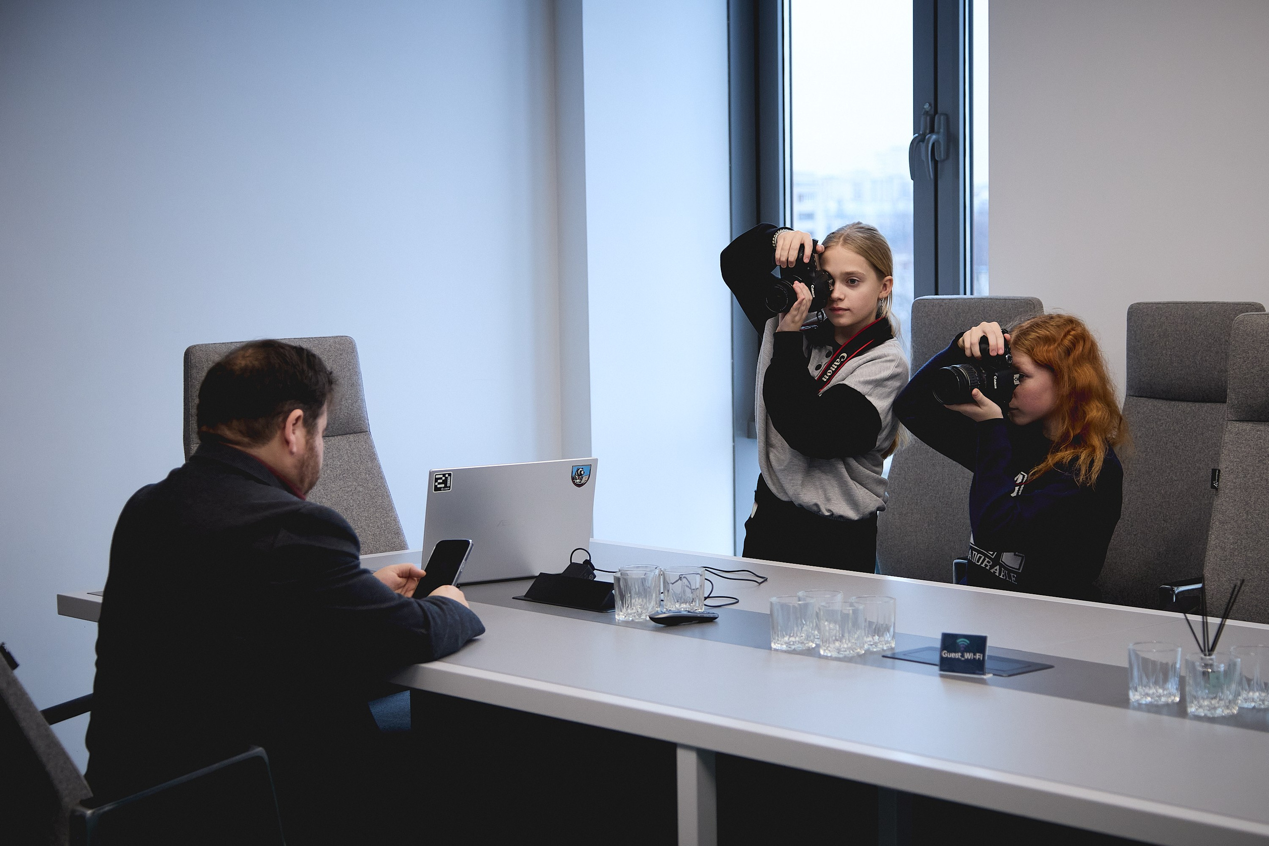 Юниор Профи 2025. Портретный фотограф Евгений Денисов