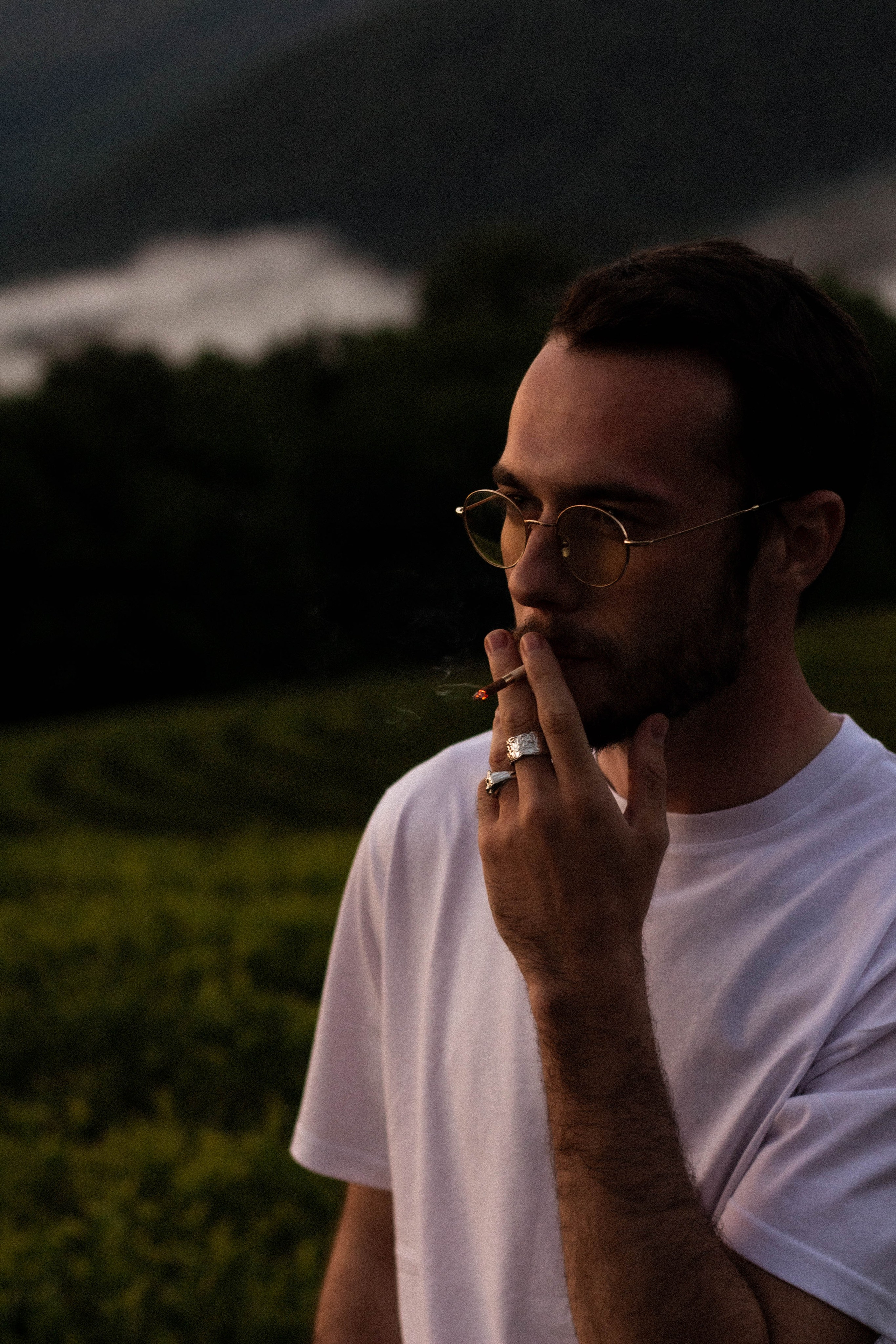 Индивидуальная. Привет, меня зовут Лейла, я свадебный фотограф в Пятигорске и на Кавказе