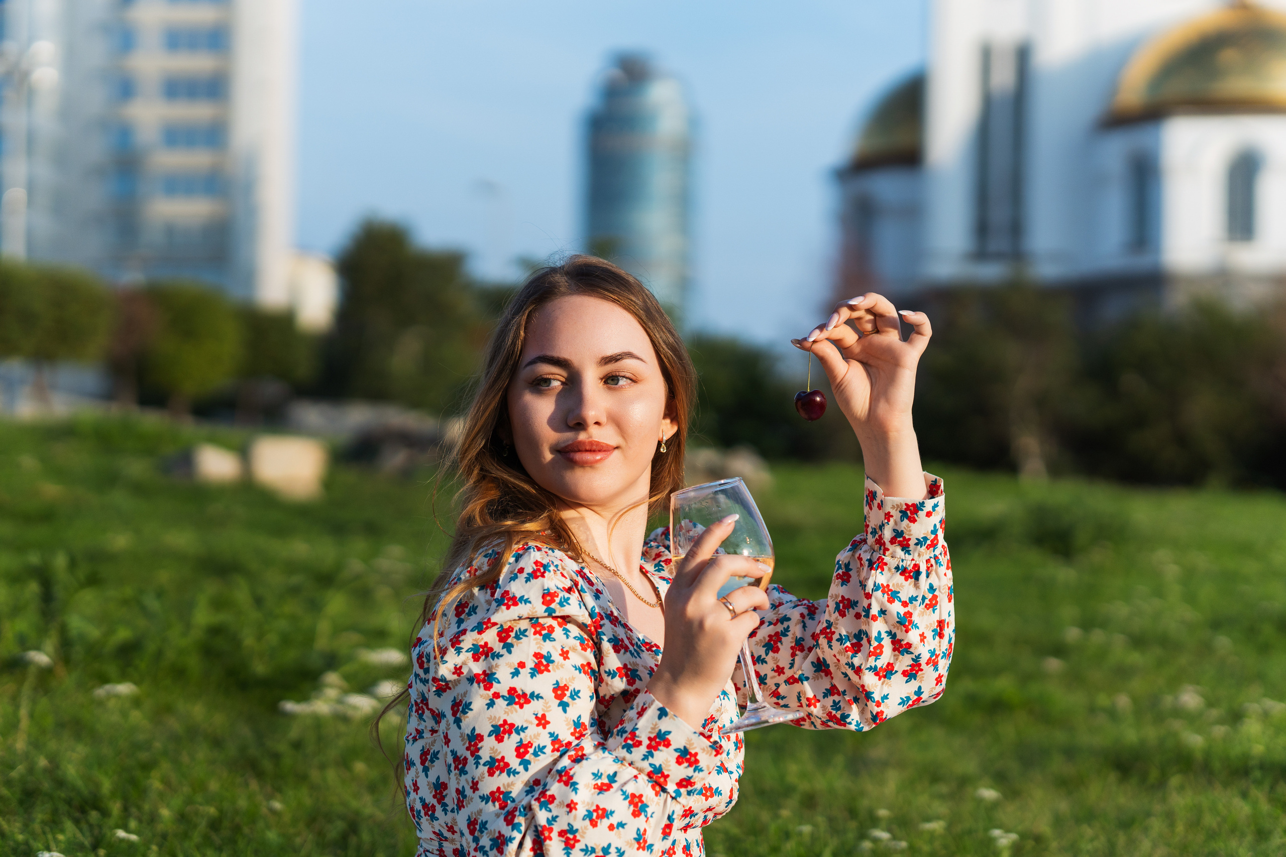Виктория на пикнике. Портретный, репортажный и свадебный фотограф в Екатеринбурге Денис Южаков