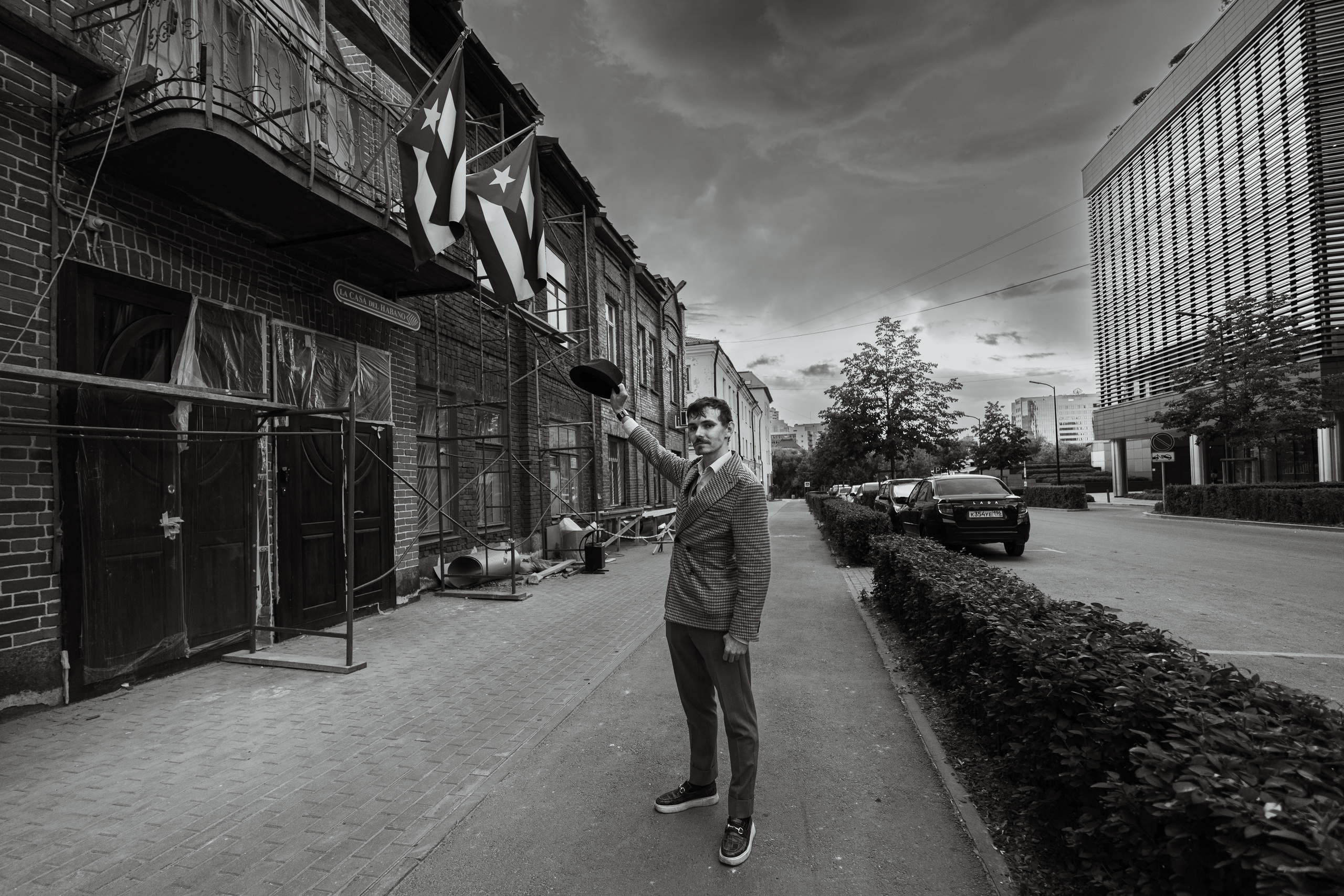 Штефан и город в стиле «модерн». Портретный, репортажный и свадебный фотограф в Екатеринбурге Денис Южаков