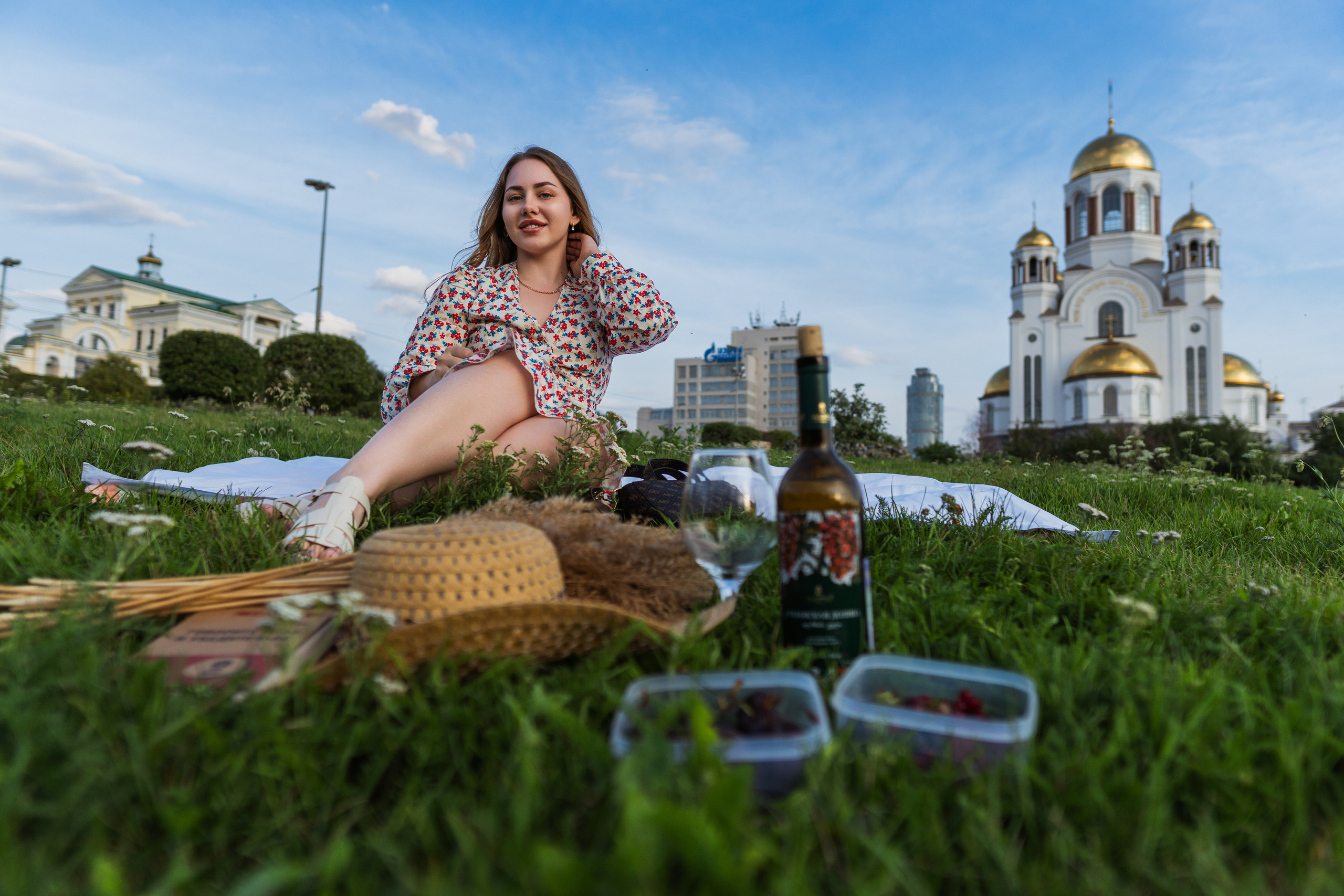 Виктория на пикнике. Портретный, репортажный и свадебный фотограф в Екатеринбурге Денис Южаков