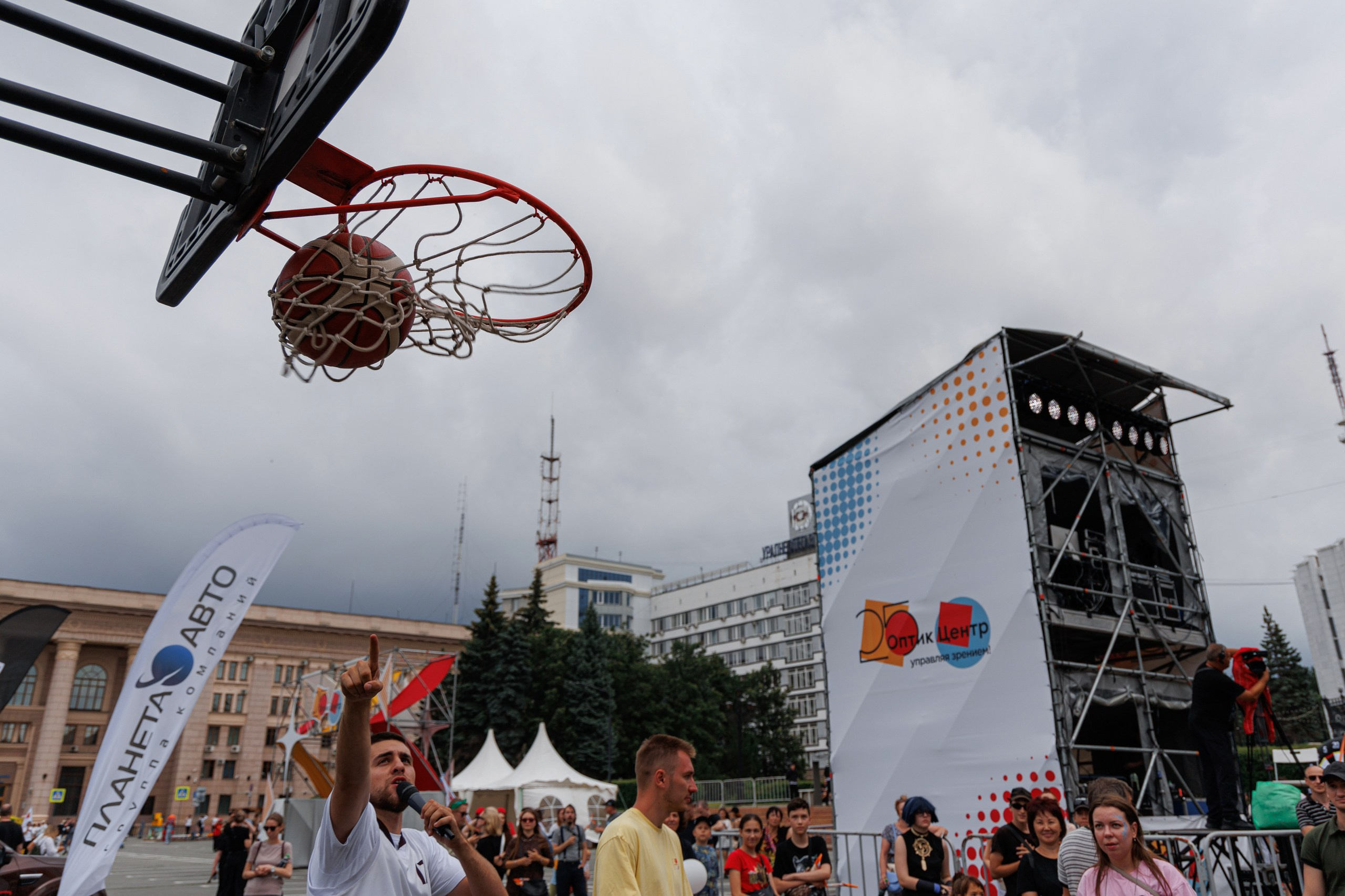 Оптик Центр | праздник в честь 25-и летия