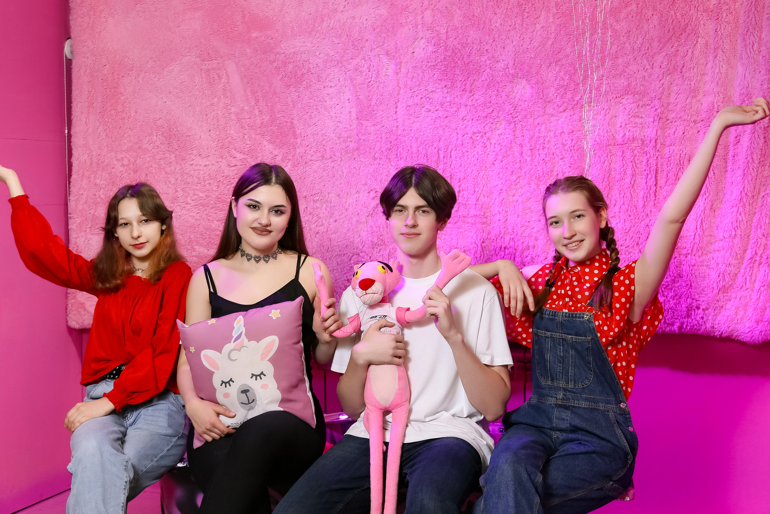 Творческое пространство Октябрь в Белгороде. Школьные выпускные альбомы в Белгороде