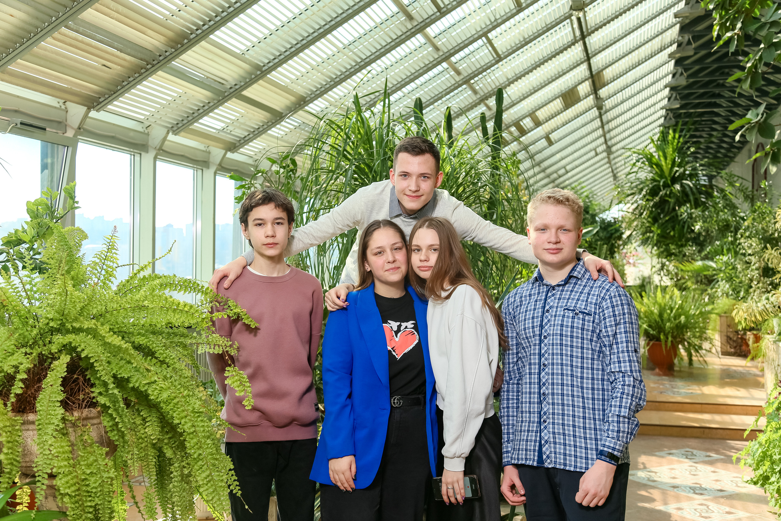 Фото в ботаническом саду. Школьные выпускные альбомы в Белгороде