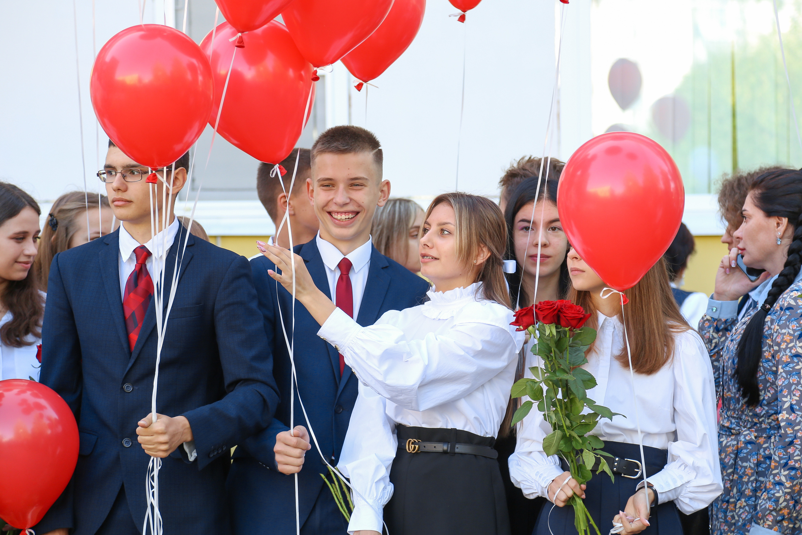 Школьные съемки 1 сентября. Школьные выпускные альбомы в Белгороде