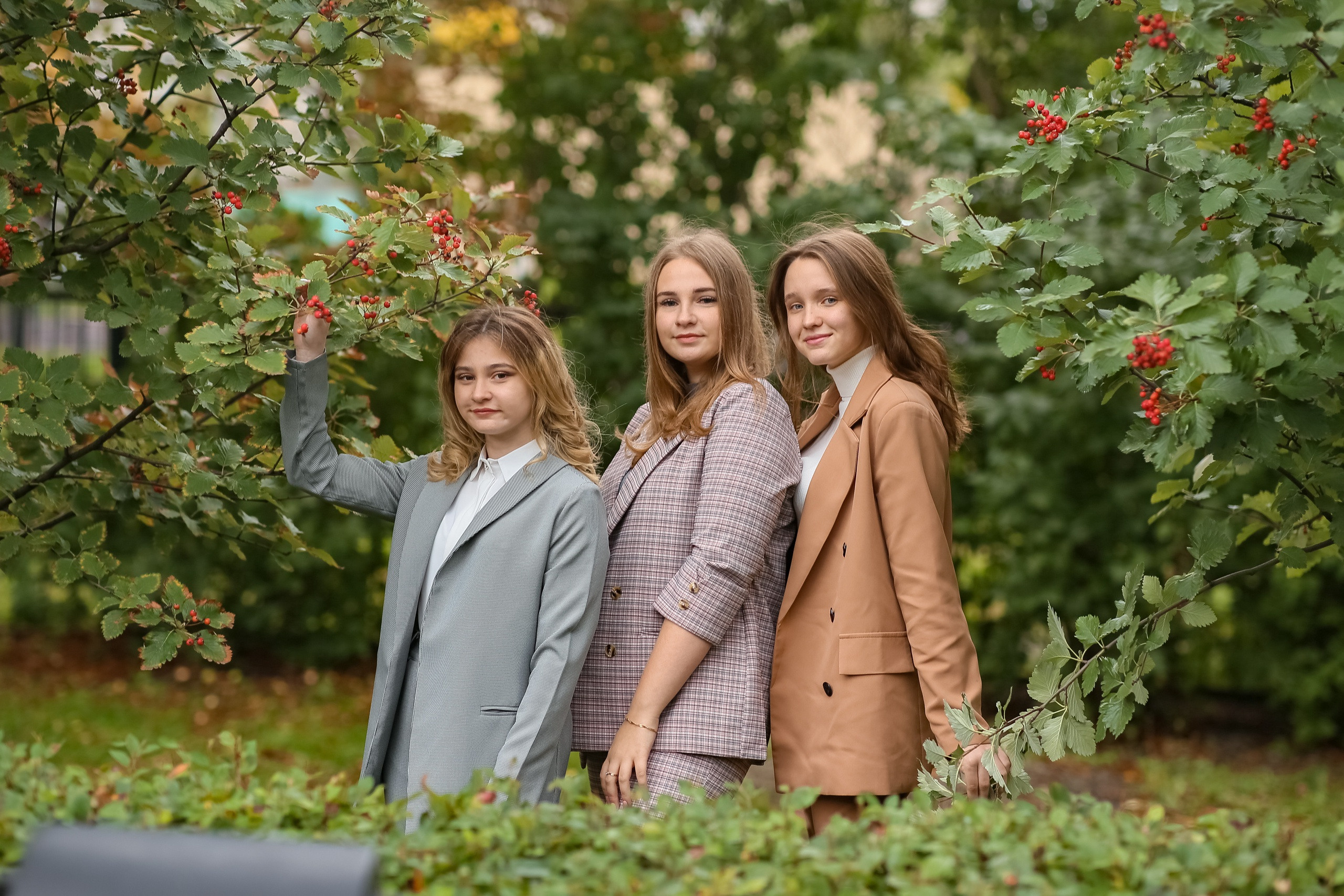 Уличная фотосессия выпускников. Школьные выпускные альбомы в Белгороде