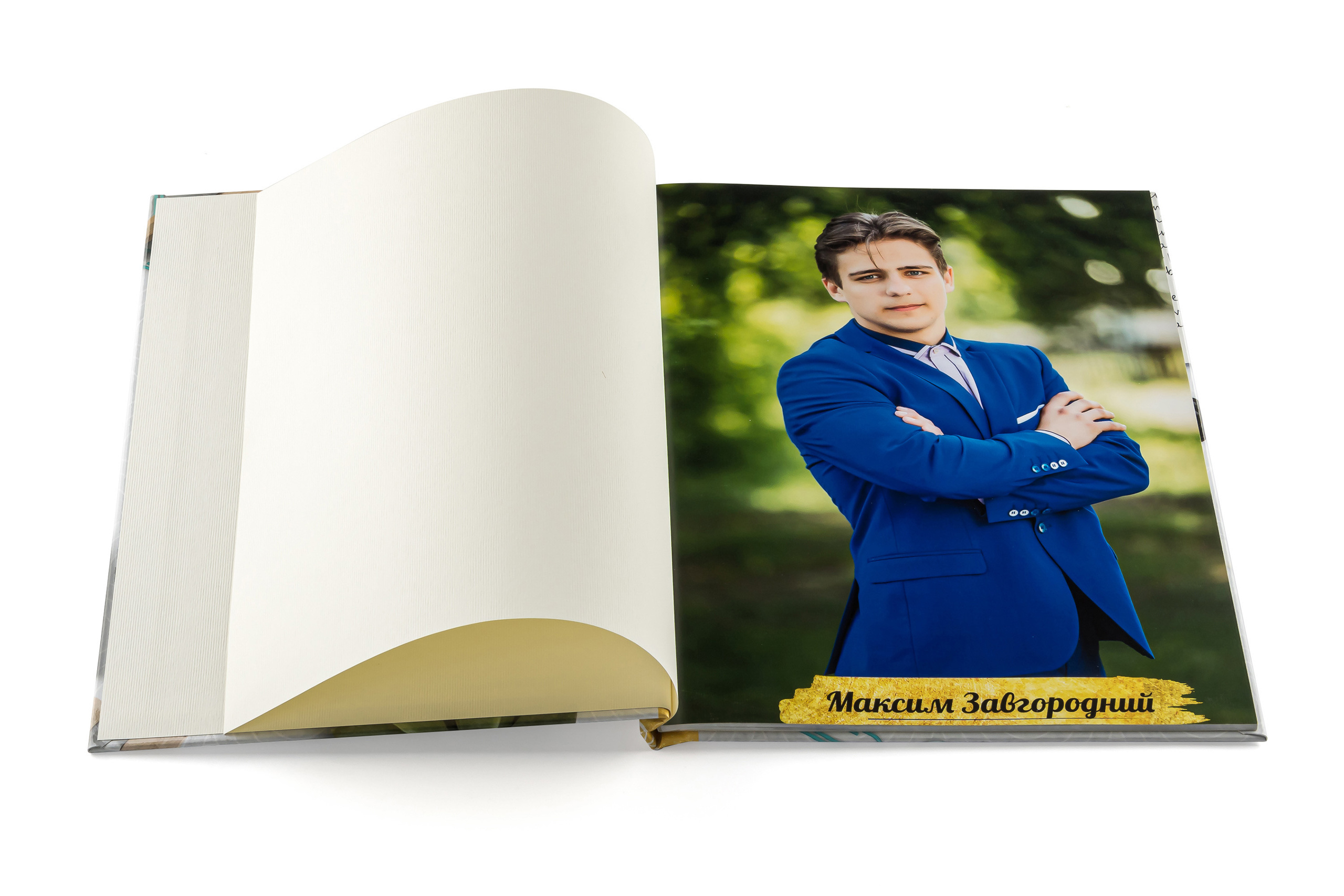 Альбом с тонкими страницами без ламинации. Школьные выпускные альбомы в Белгороде