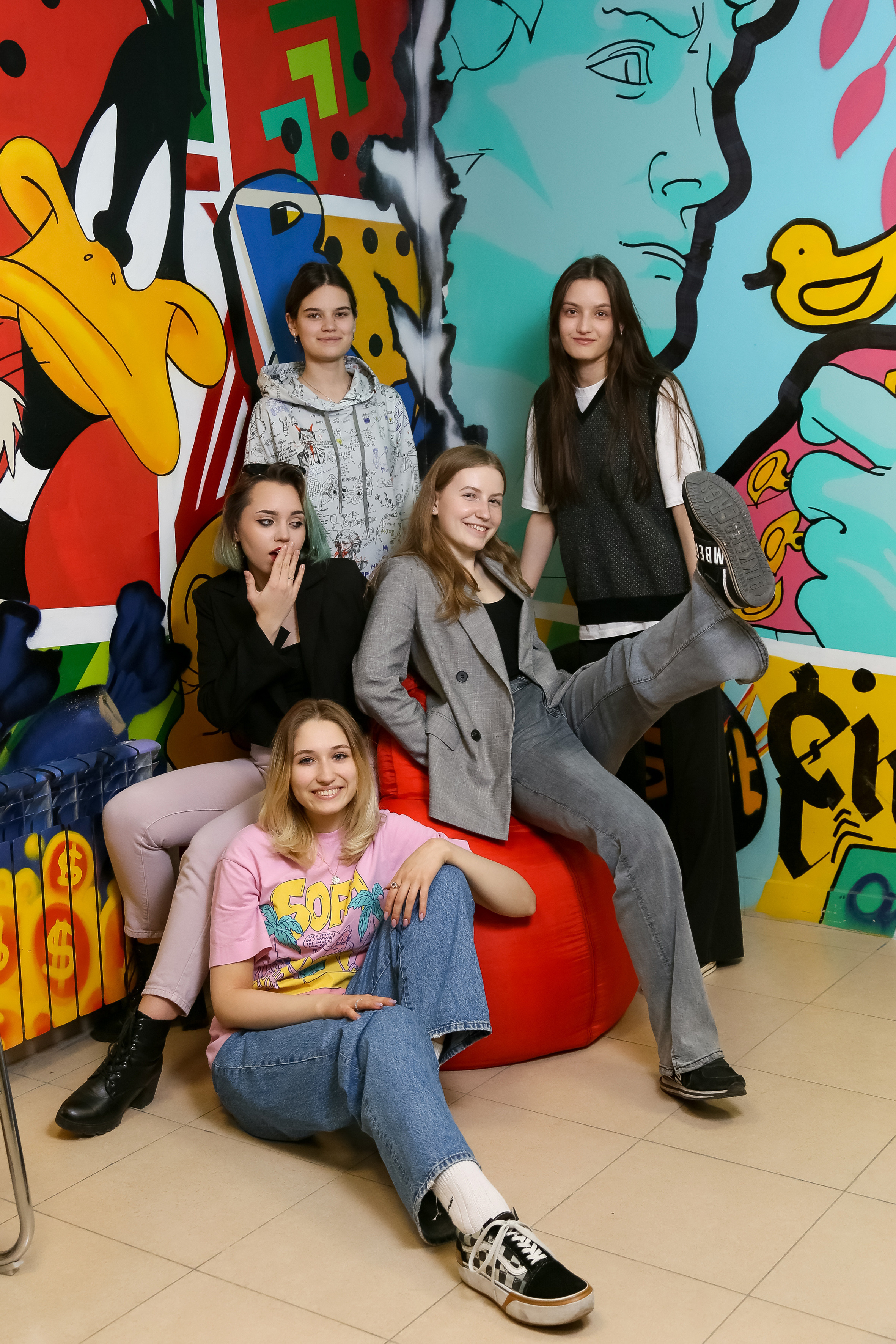 Творческое пространство Октябрь в Белгороде. Школьные выпускные альбомы в Белгороде