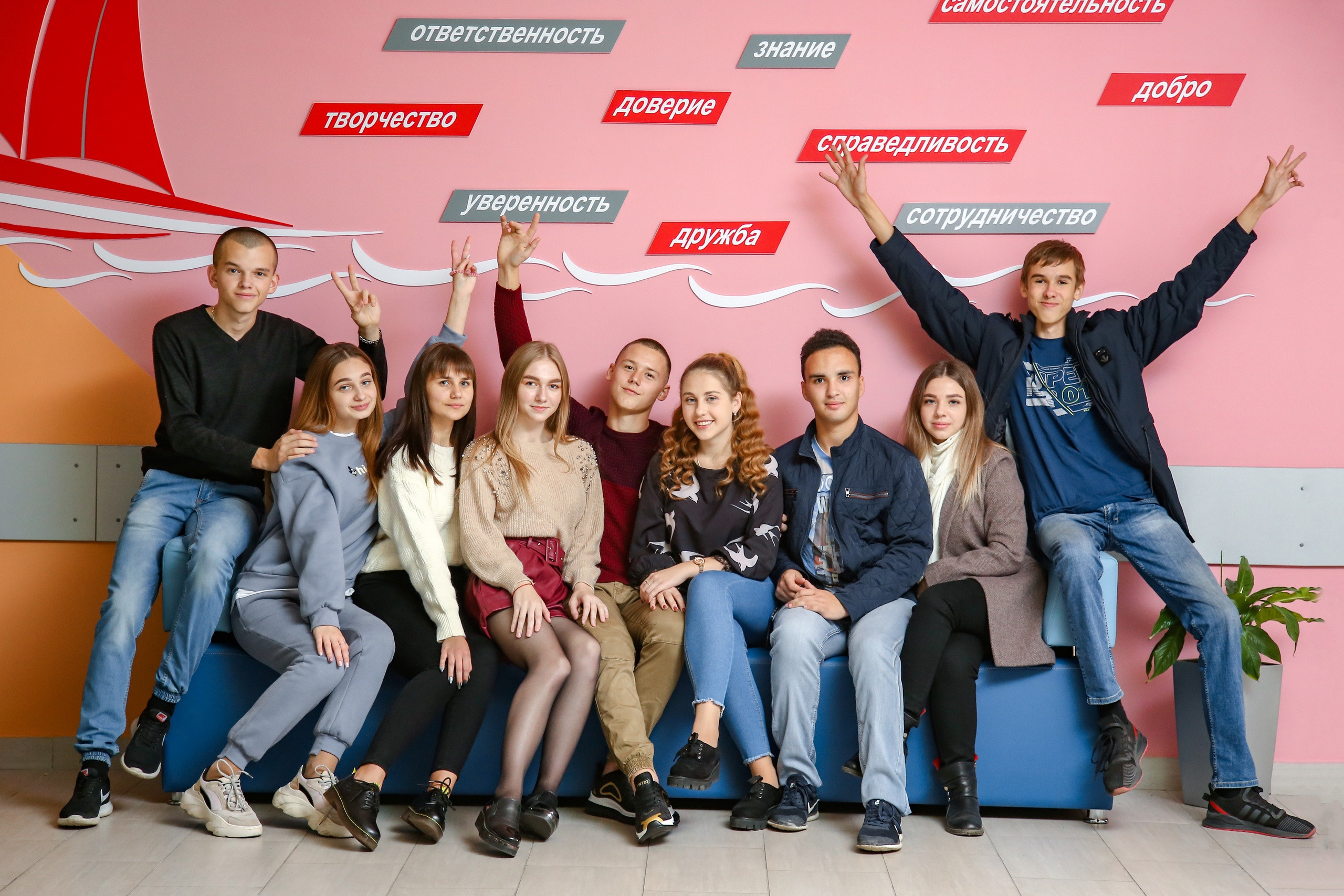 Школьные фото. Школьные выпускные альбомы в Белгороде