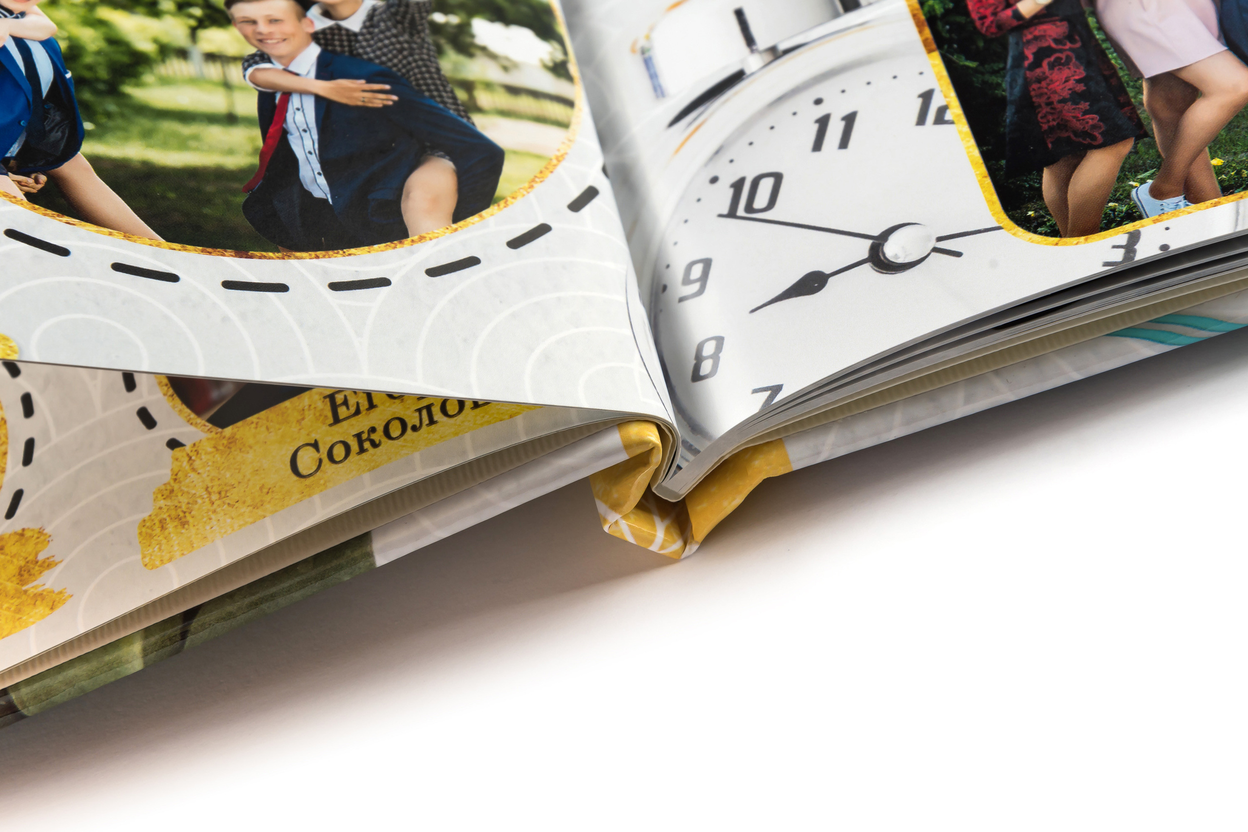 Альбом с тонкими страницами без ламинации. Школьные выпускные альбомы в Белгороде