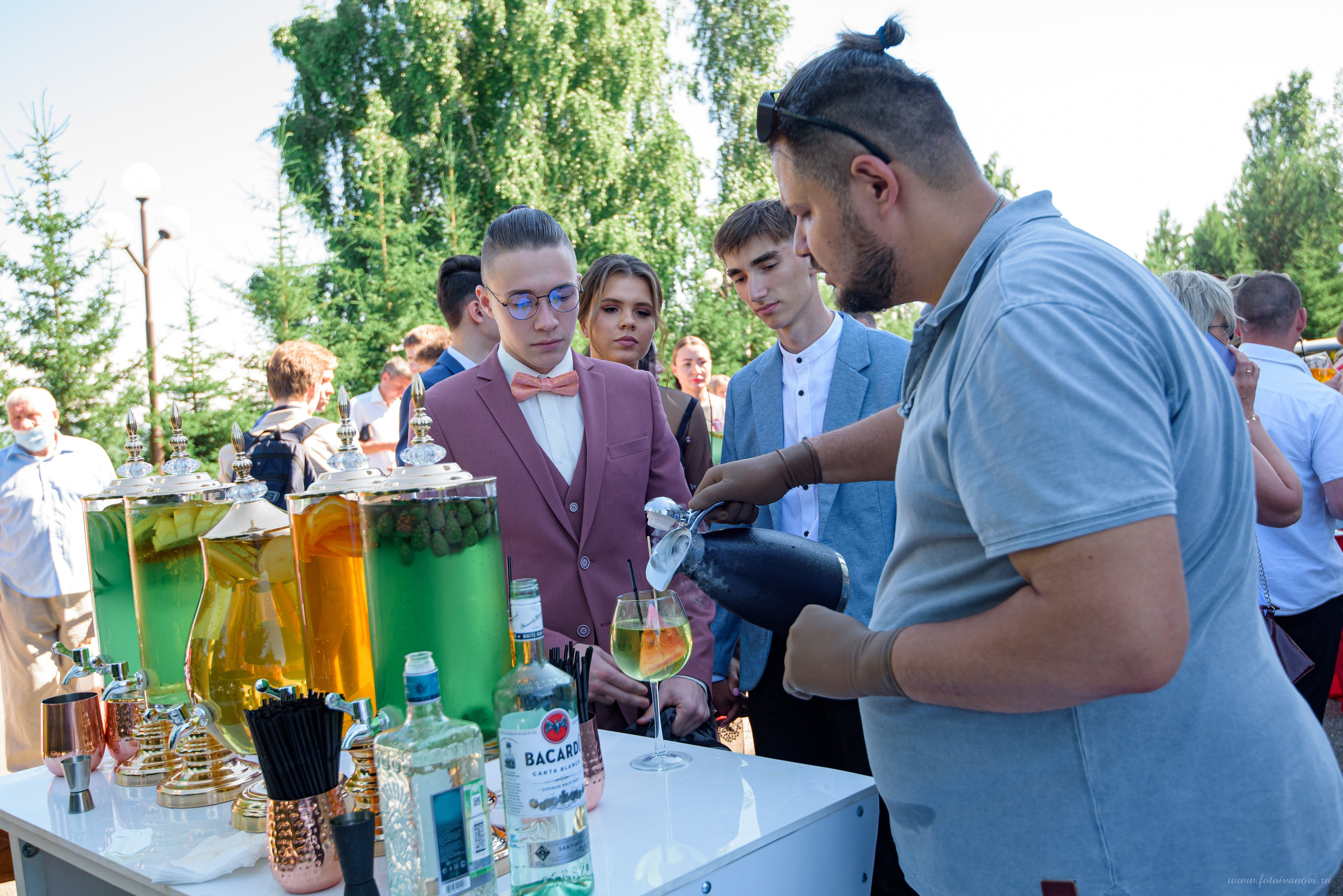 Выпускной 9-11классы. Выпускные книги Анапа Новороссийск Краснодар