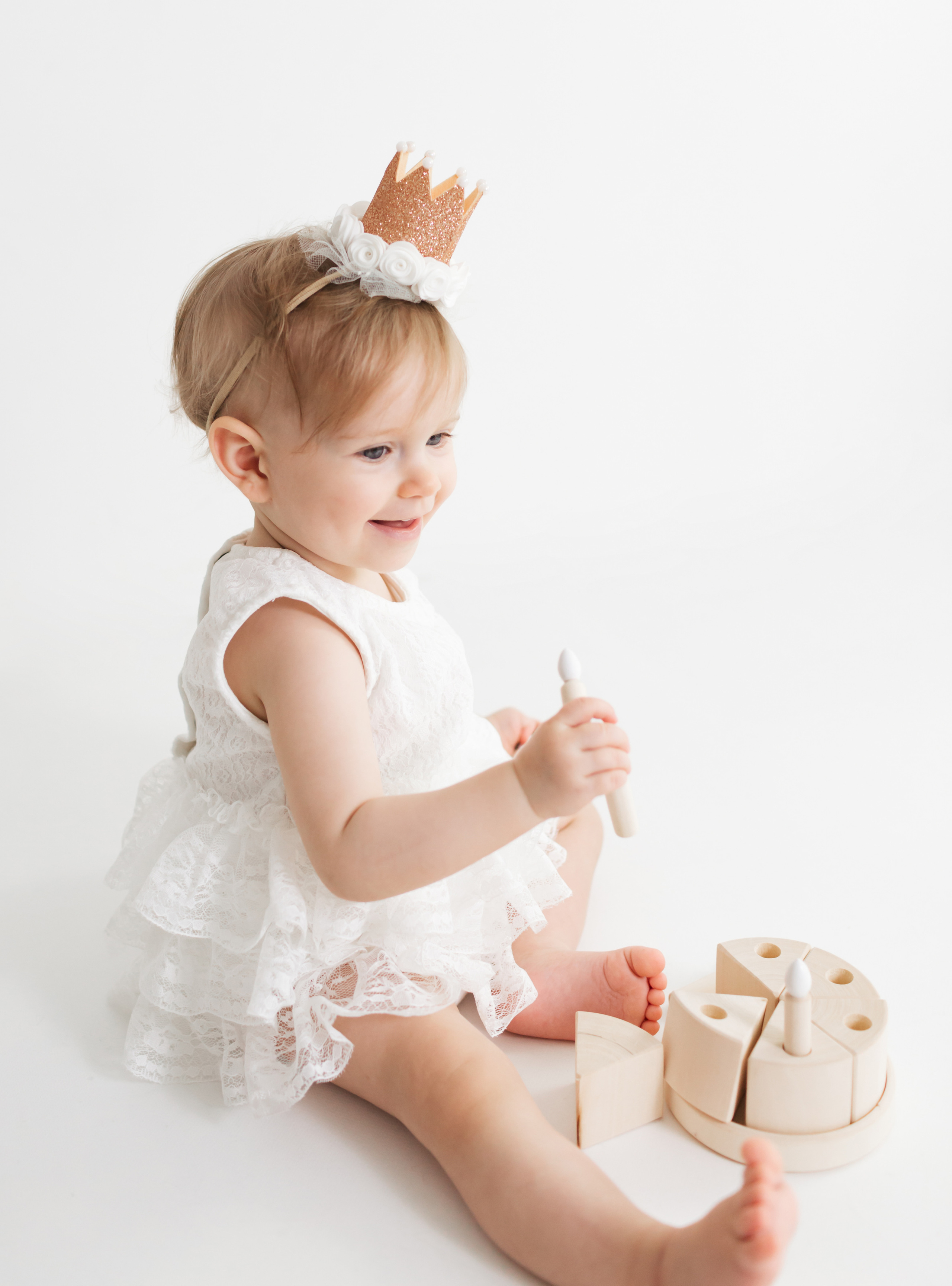 Первый тортик Мирославы. Детский и семейный фотограф Санкт-Петербург, фотосессия Спб