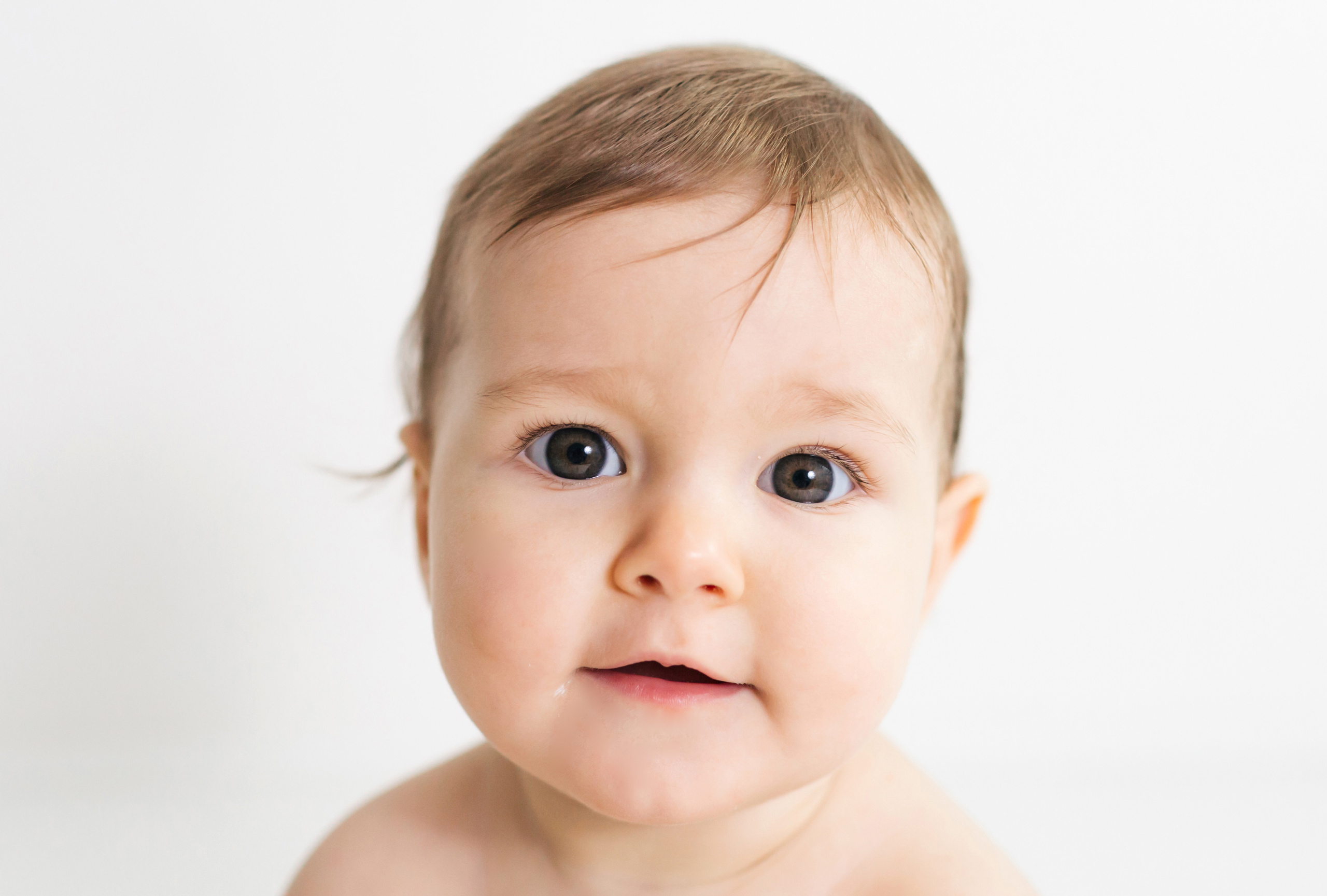 фотосессия на один годик Спб, крушение торта Спб, торт на один годик