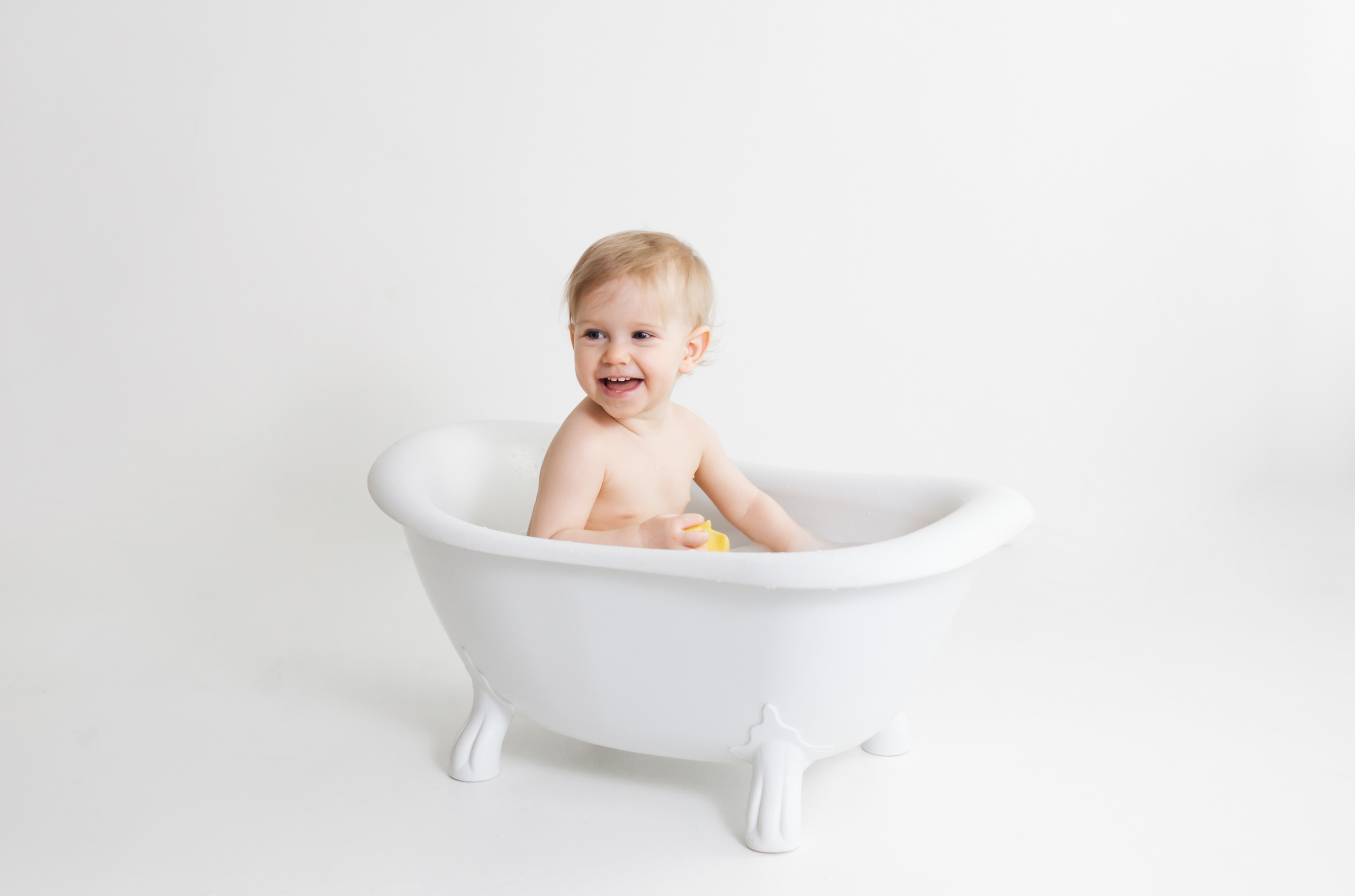 Первый тортик Мирославы. Детский и семейный фотограф Санкт-Петербург, фотосессия Спб