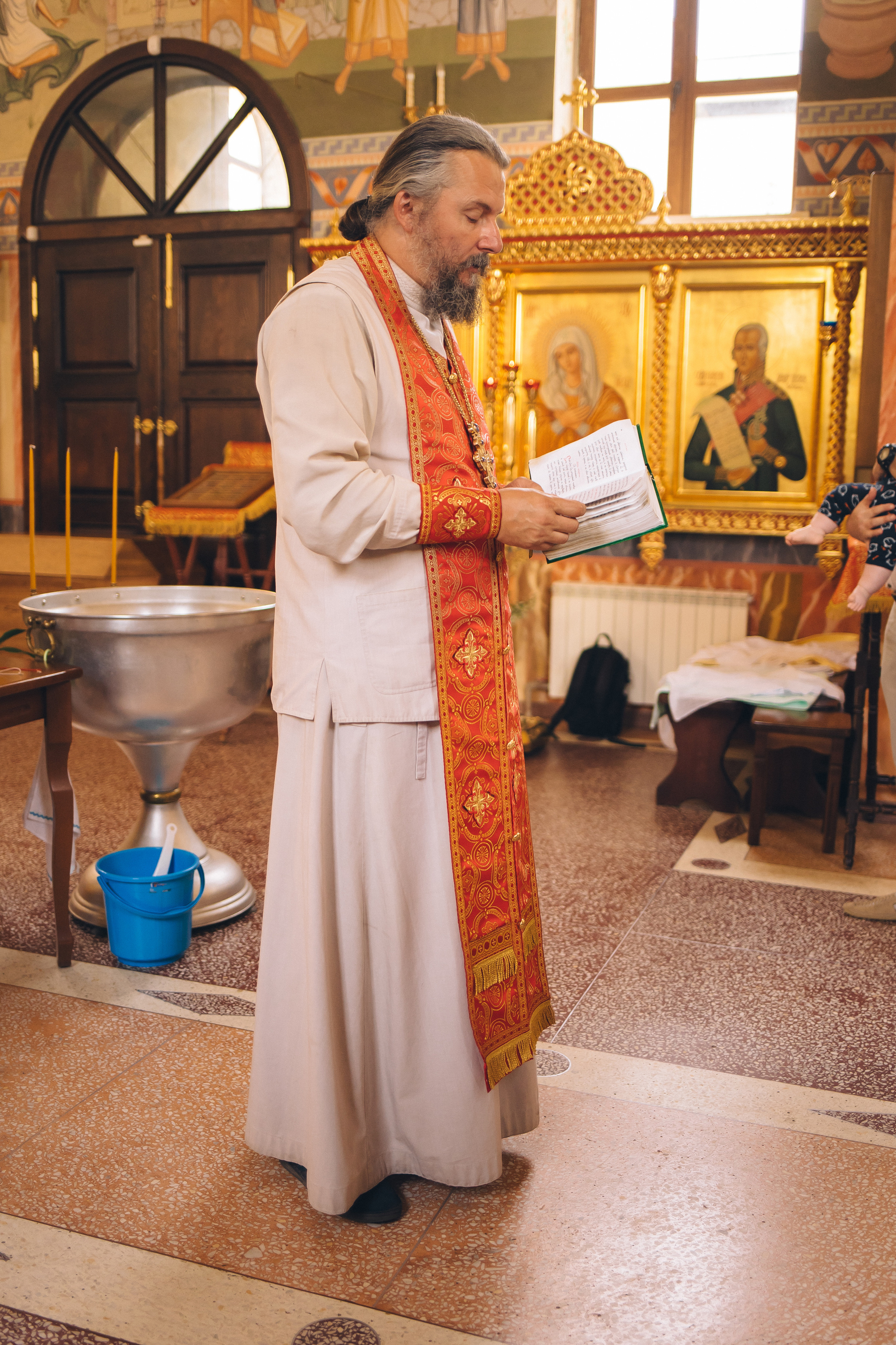 Таинство крещения. СЕМЕЙНЫЙ ФОТОГРАФ В САРАТОВЕ