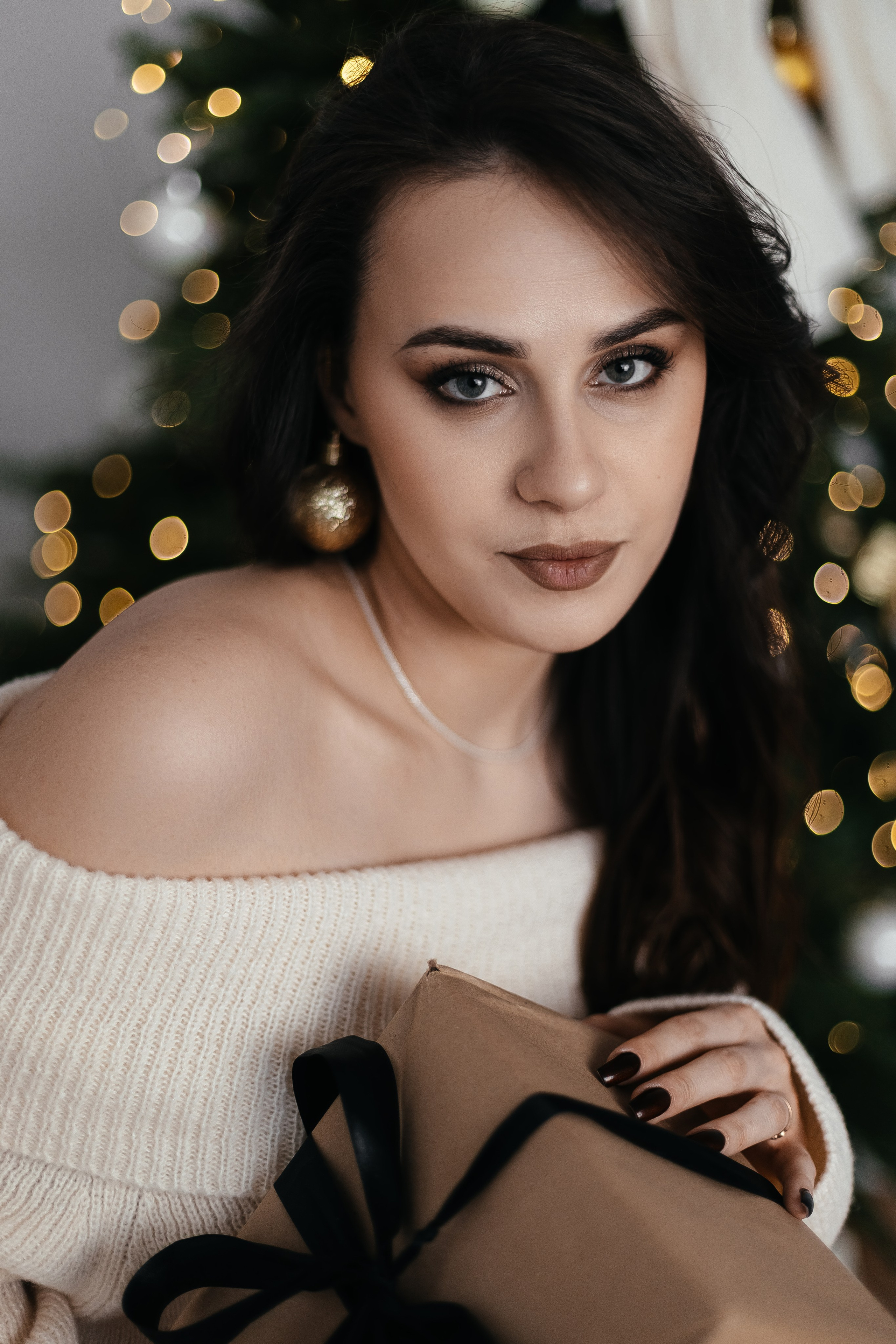 Ира. Главная