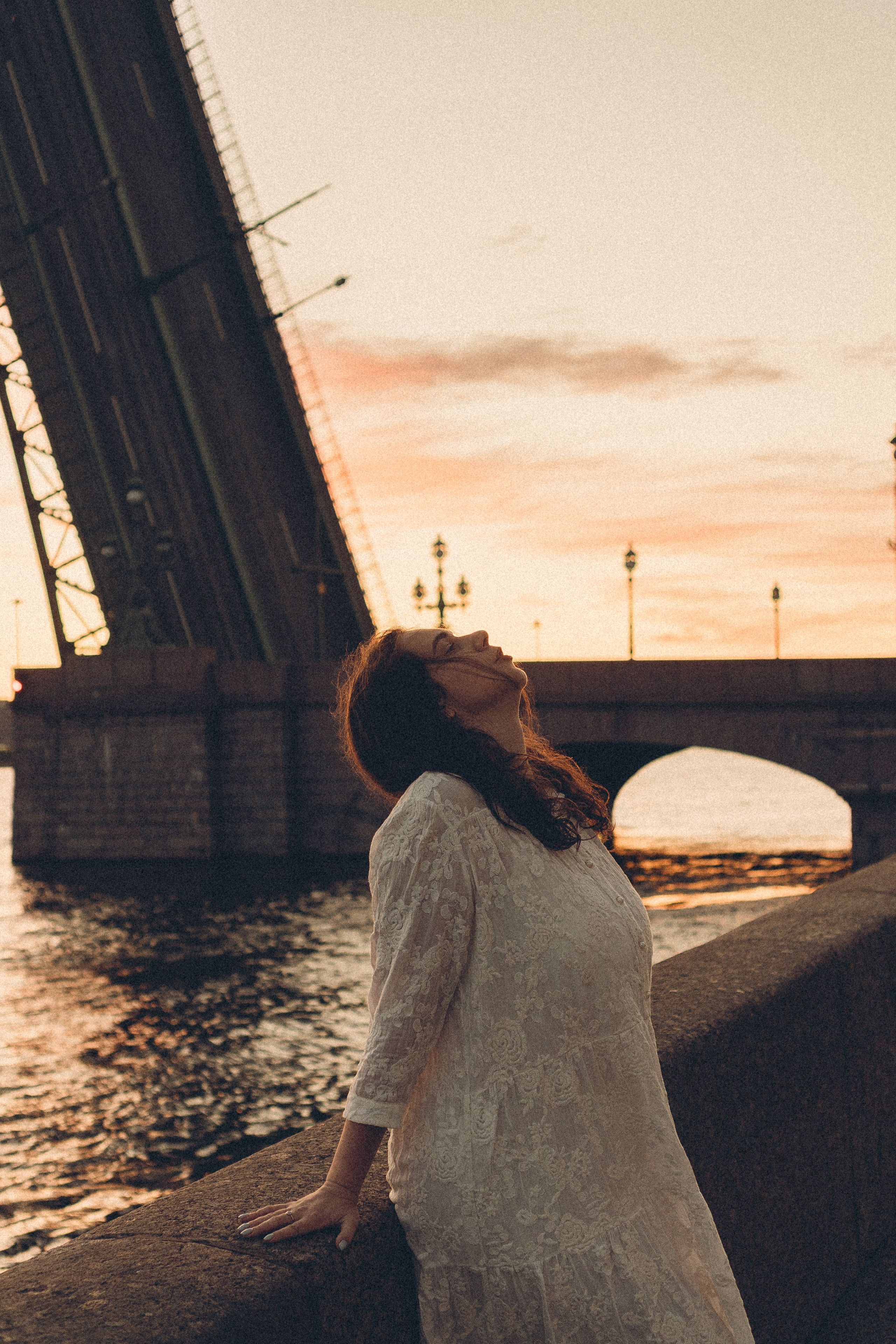 РАССВЕТ С РАЗВОДНЫМИ МОСТАМИ. Профессиональный фотограф, Санкт-Петербург — Виктория Богомолова