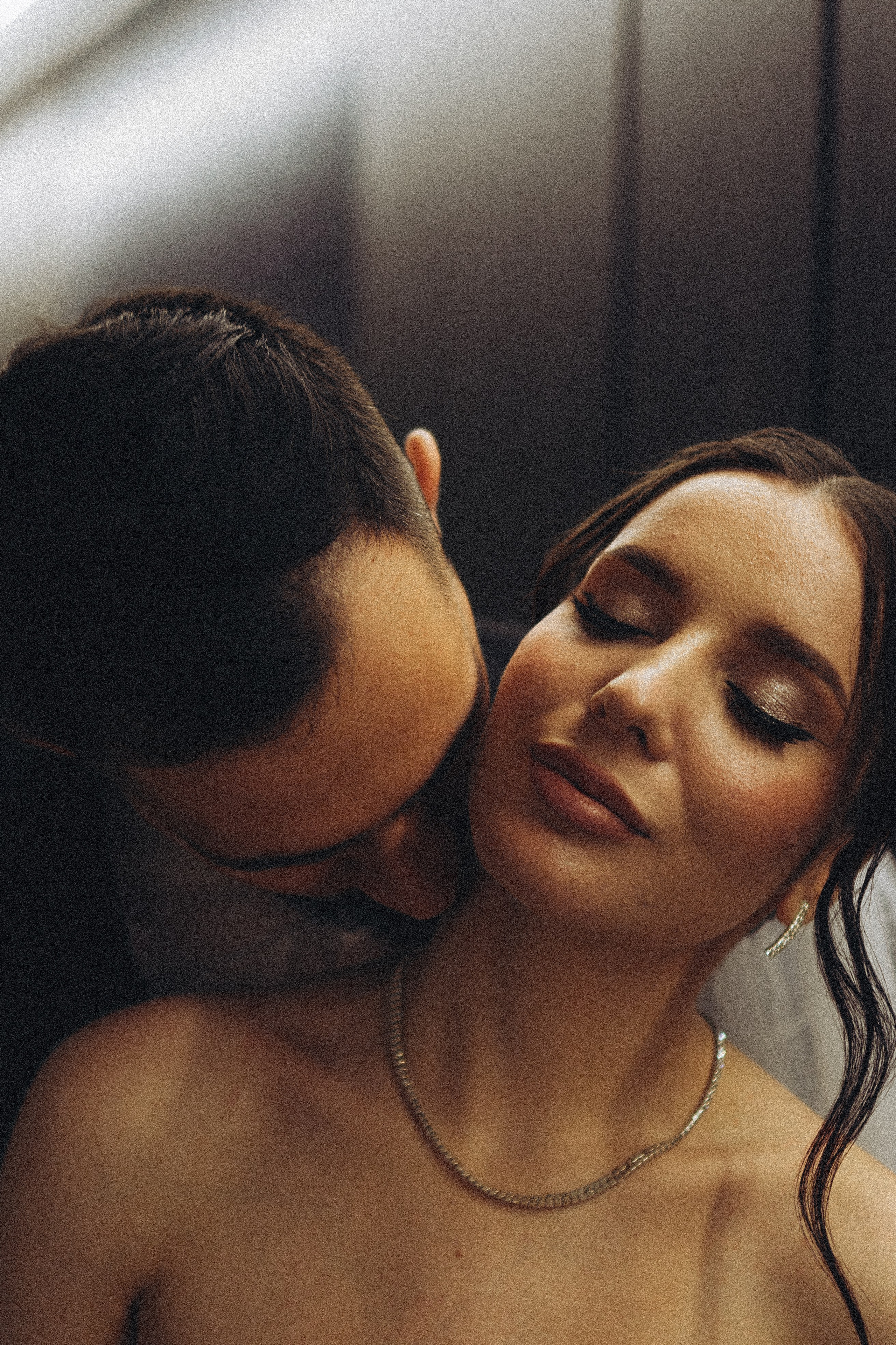 СВАДЕБНАЯ СЬЕМКА СБОРОВ ЖЕНИХА И НЕВЕСТЫ В ОТЕЛЕ И ТАКЖЕ ФОТОСЕССИИЯ В ОТЕЛЕЕ МЕГАПОЛИС БРЯНСК. Профессиональный фотограф, Санкт-Петербург — Виктория Богомолова