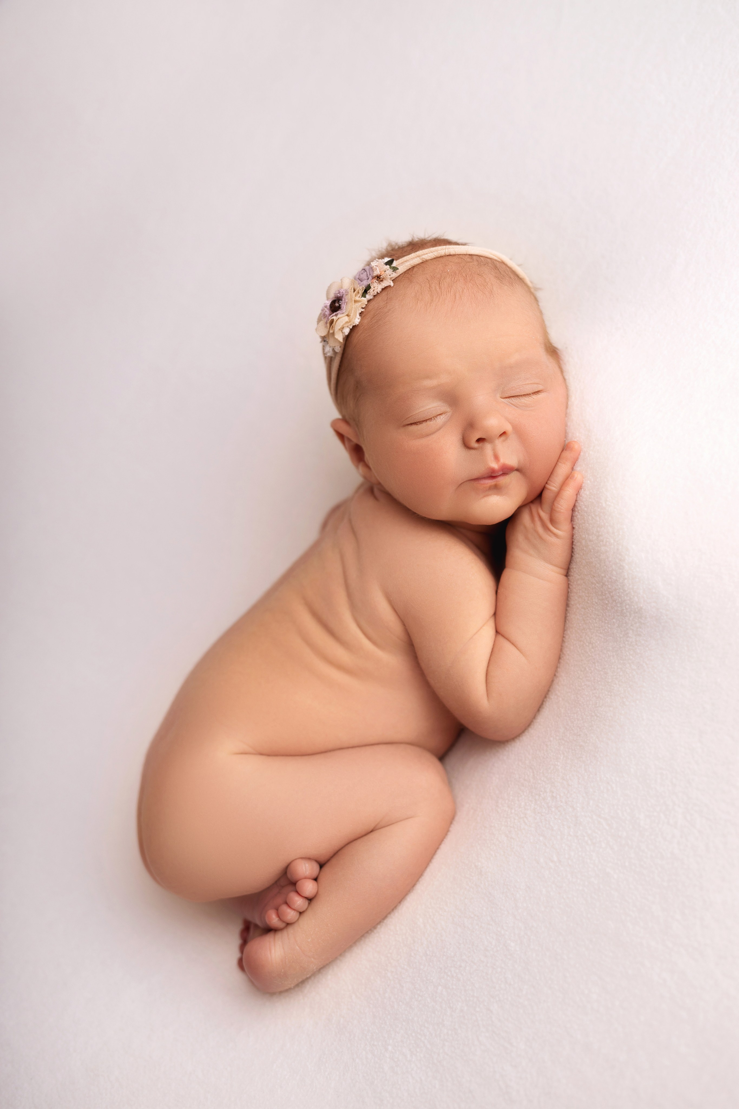 Классическая фотосессия малыша. Фотограф новорожденных малышей в Омске и Омской области Эльвира Камаева